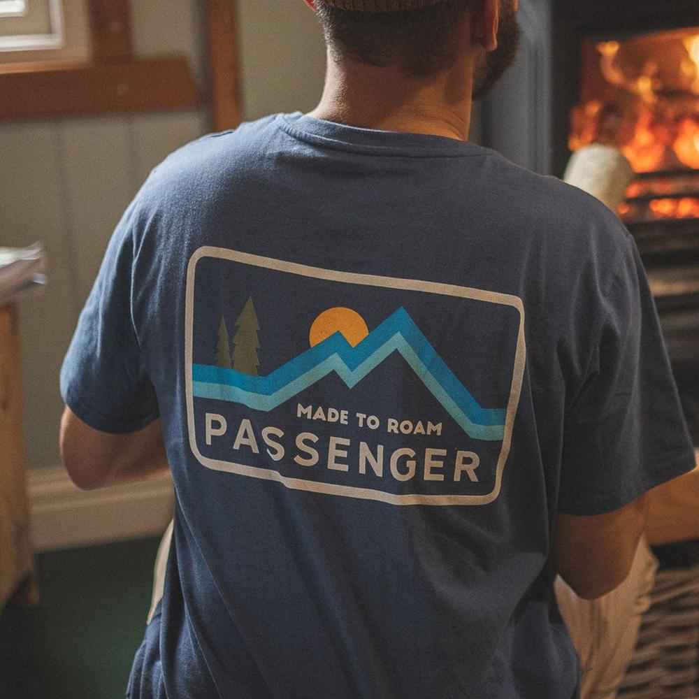 Passenger Men's Made to Roam T-Shirt - Dark Denim