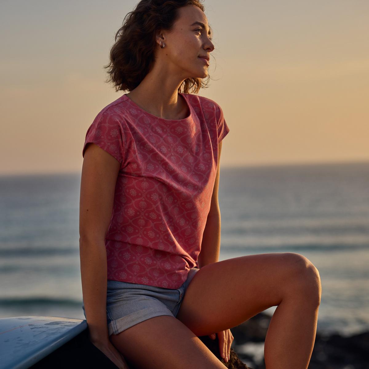 Sherpa Adventure Women's Neha T-Shirt - Pink