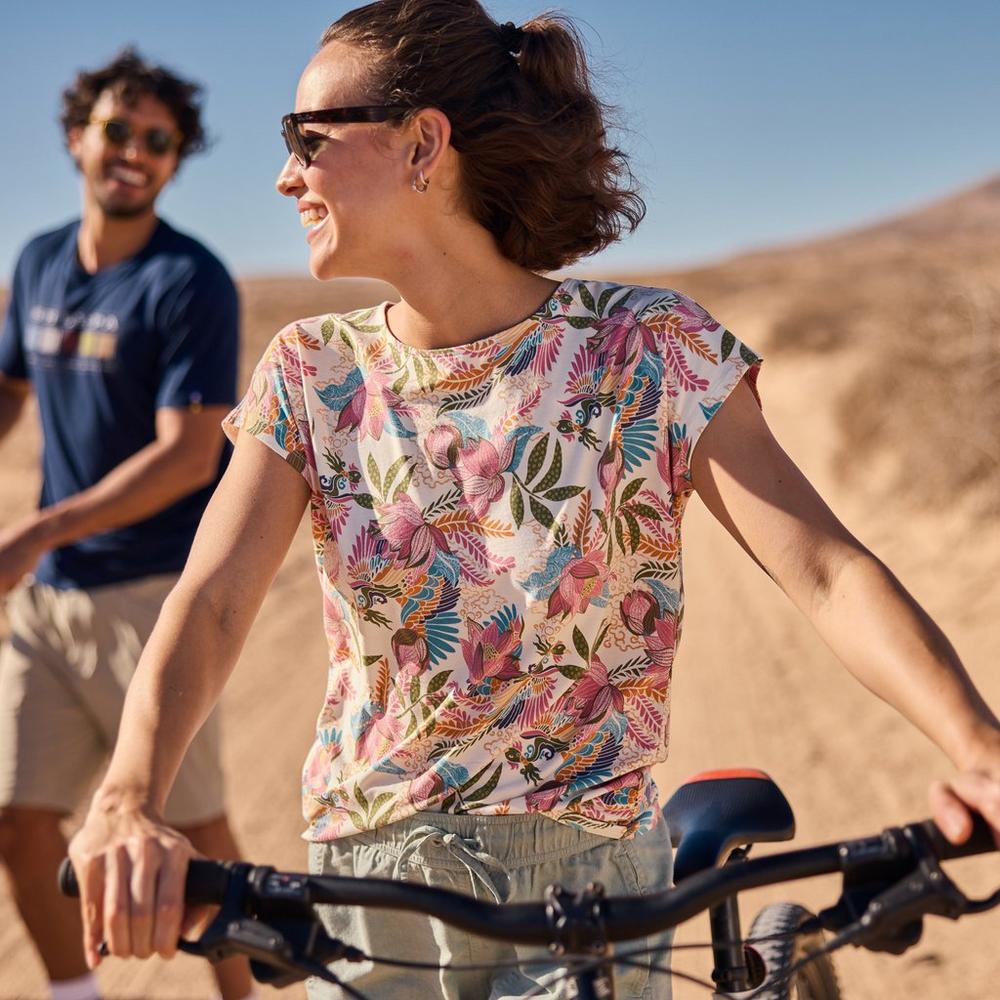 Sherpa Adventure Women's Neha T-Shirt - Cream / Multi