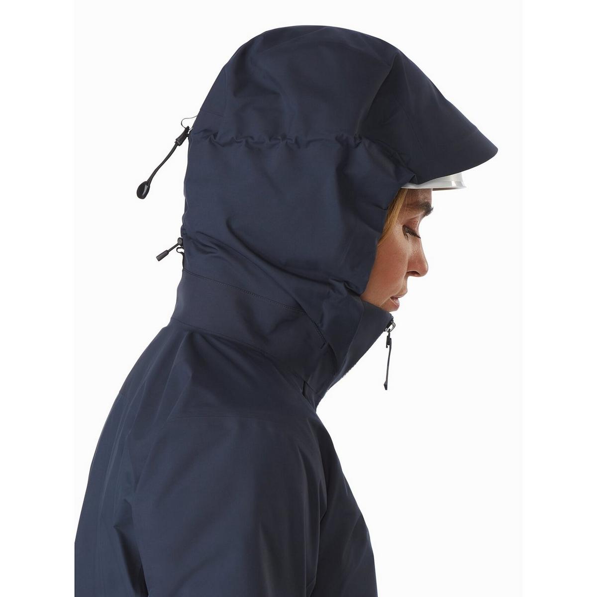 Arcteryx Women's Beta AR Waterproof Jacket - Navy