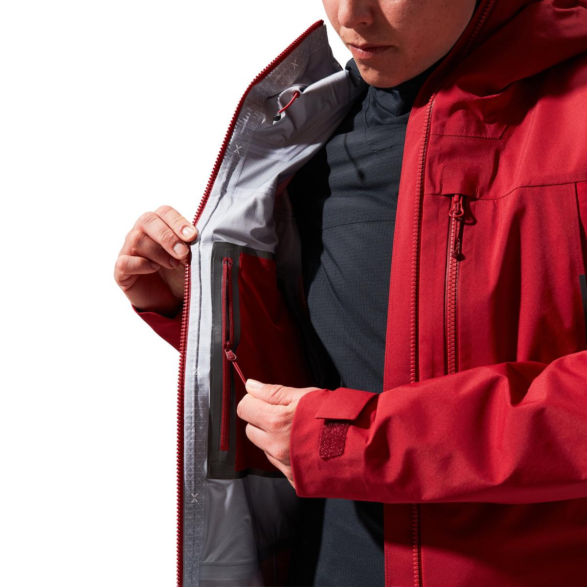 Berghaus Women's MTN Seeker GORE-TEX Jacket - Red