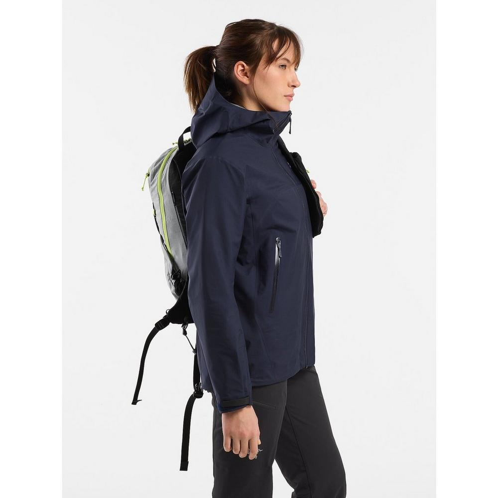 Arcteryx Women's Beta Jacket - Navy