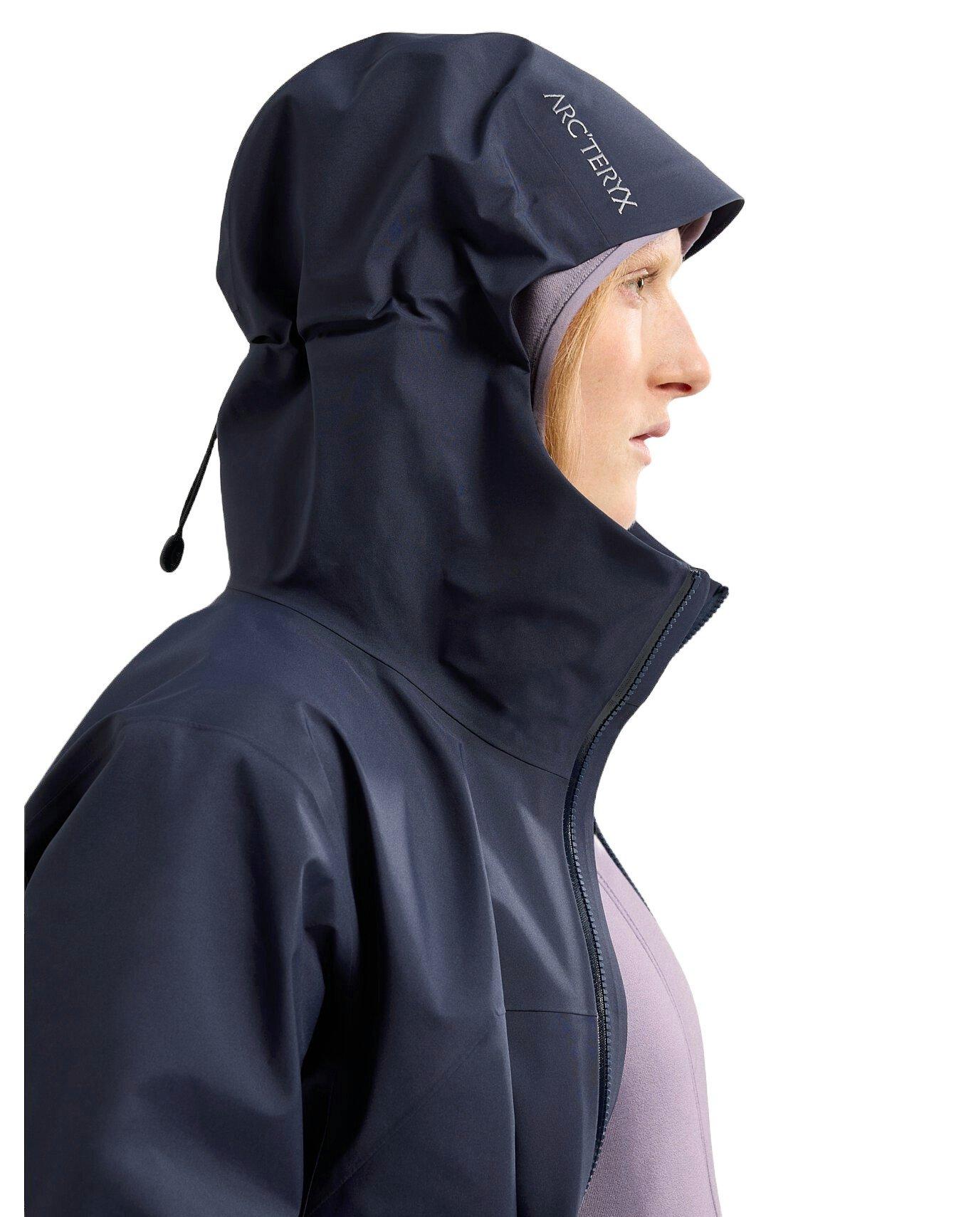 Arc'teryx Women's Beta Jacket (Revised) - Navy | George Fisher