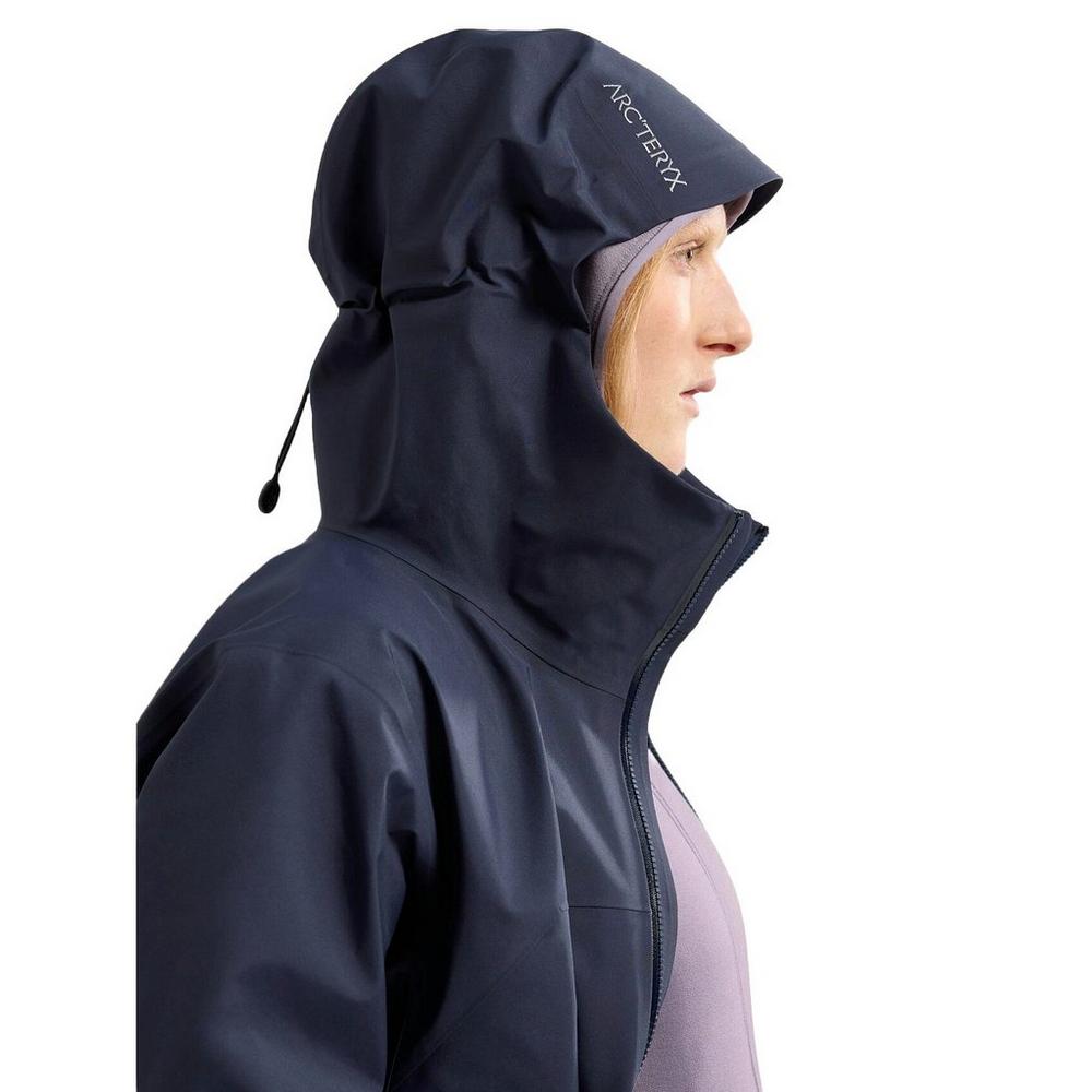 Arc'teryx Women's Beta Jacket (Revised) - Navy | George Fisher