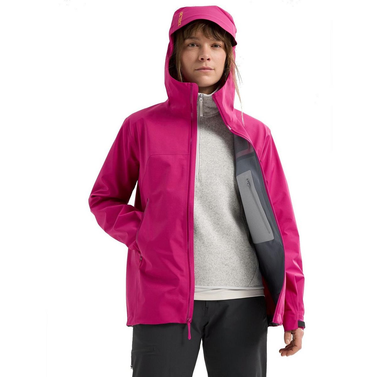 Arcteryx Women's Beta Jacket (Revised) - Pink