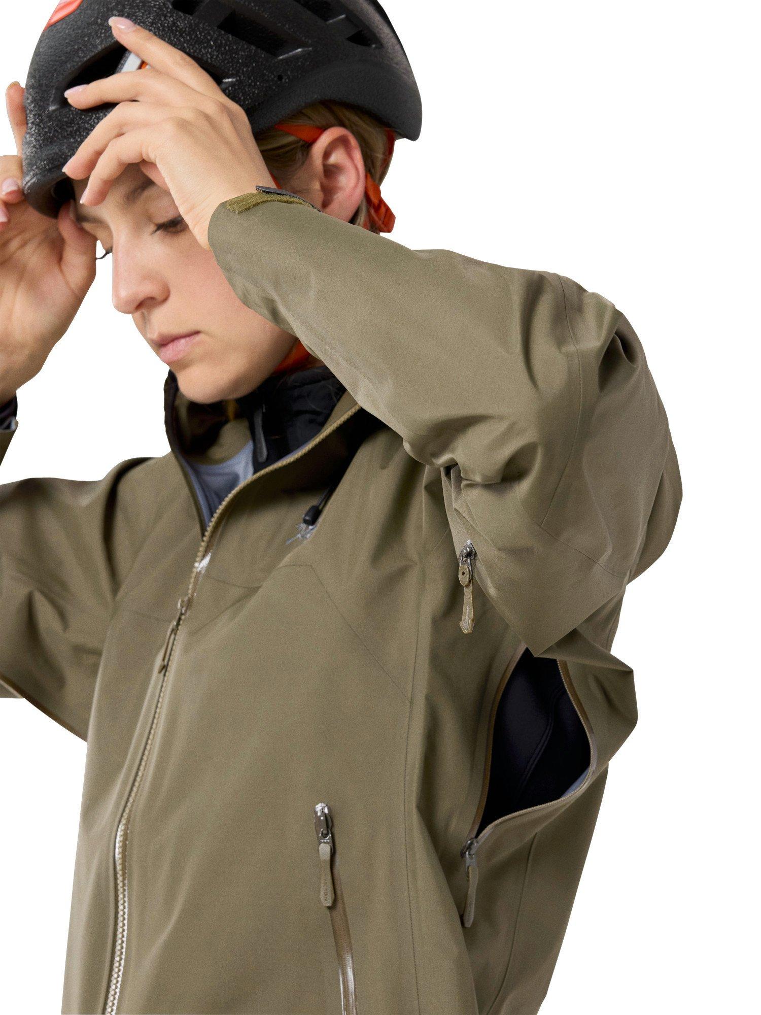 Arc'teryx Women's Beta SL Jacket - Tatsu | Tiso