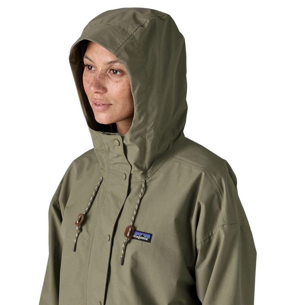 Patagonia Women's Outdoor Everyday Rain Jacket - Green