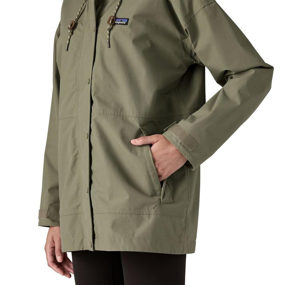 Patagonia Women's Outdoor Everyday Rain Jacket - Green