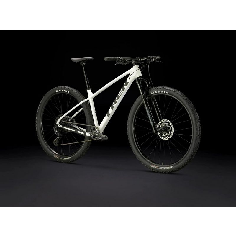 Trek marlin 7 stores hotsell