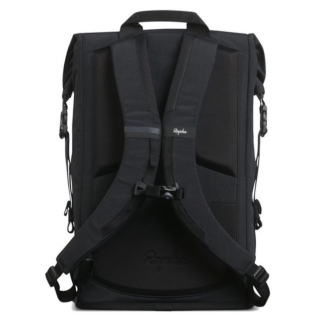 【美品】Rapha BACKPACK 20L Review: Rapha Backpack 20L | road.cc