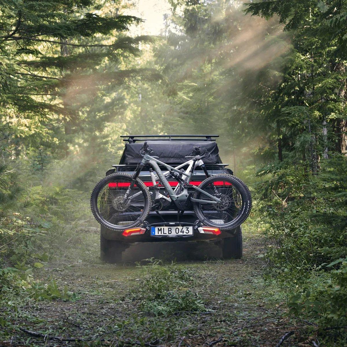 Thule Epos 2-Bike Towball Rack