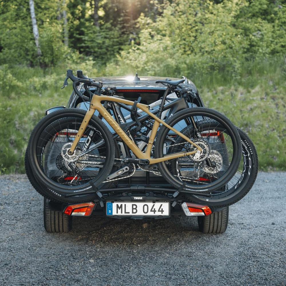 Thule EasyFold 3 2-Bike Towbar Rack - Black