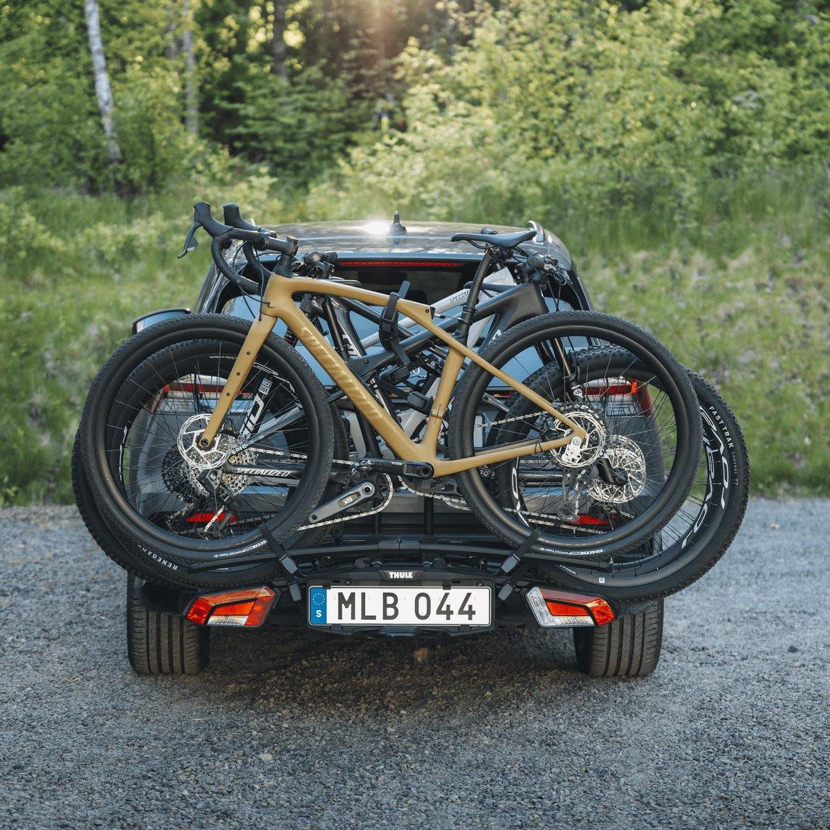 Thule EasyFold 3 2-Bike Towbar Rack - Black