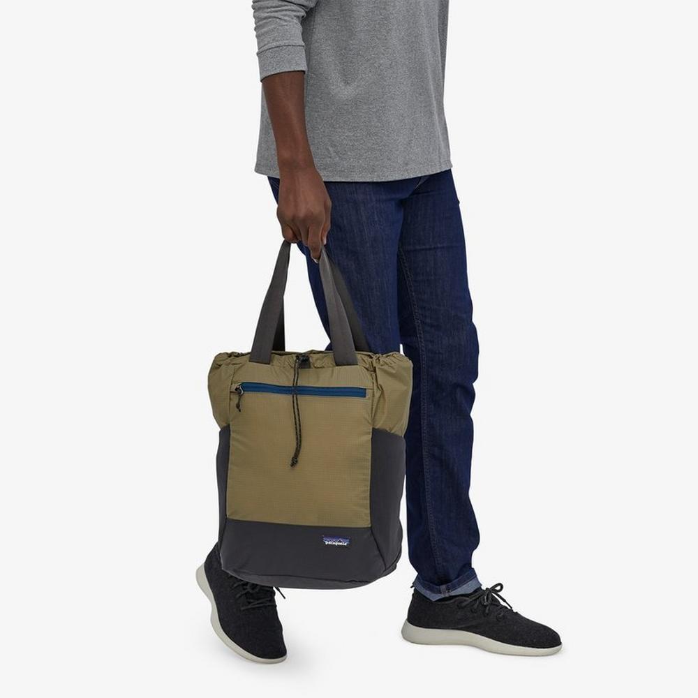 Patagonia Ultralight Black Hole Tote Pack - 27L - Sage Khaki