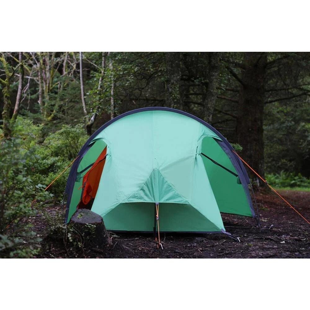 Vango nevis hotsell 200 tent