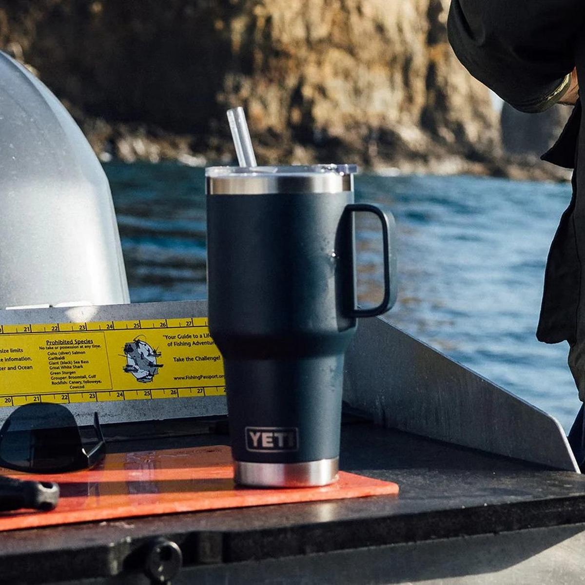 Yeti Rambler 35oz Straw Mug - Navy