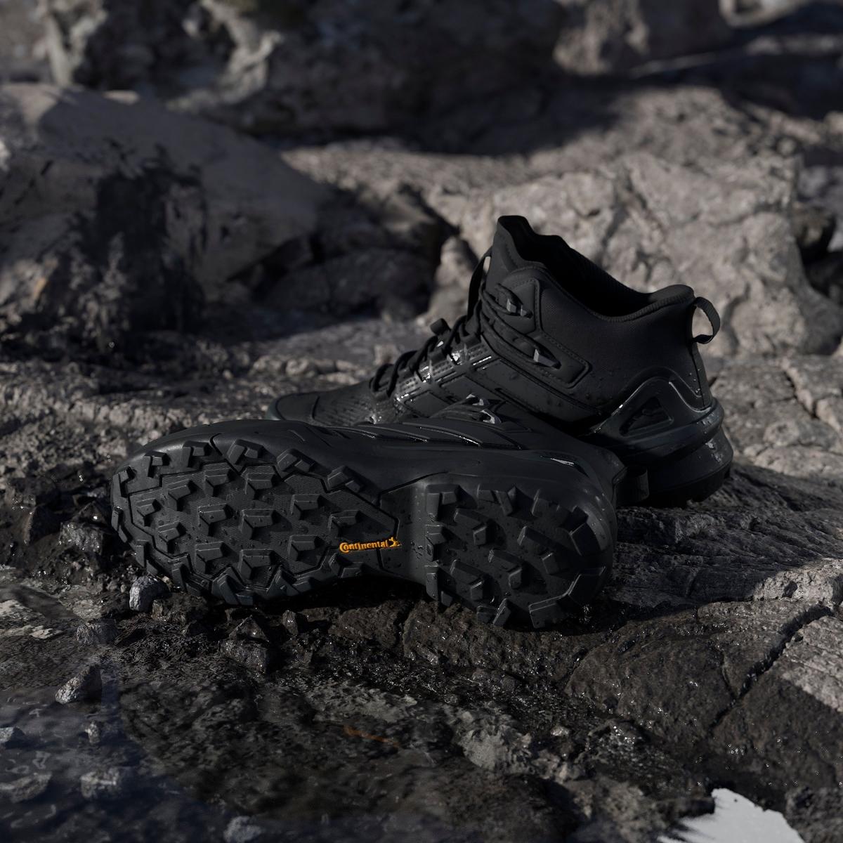 Adidas Men's Terrex Skychaser Mid GORE-TEX Hiking Boots - Black