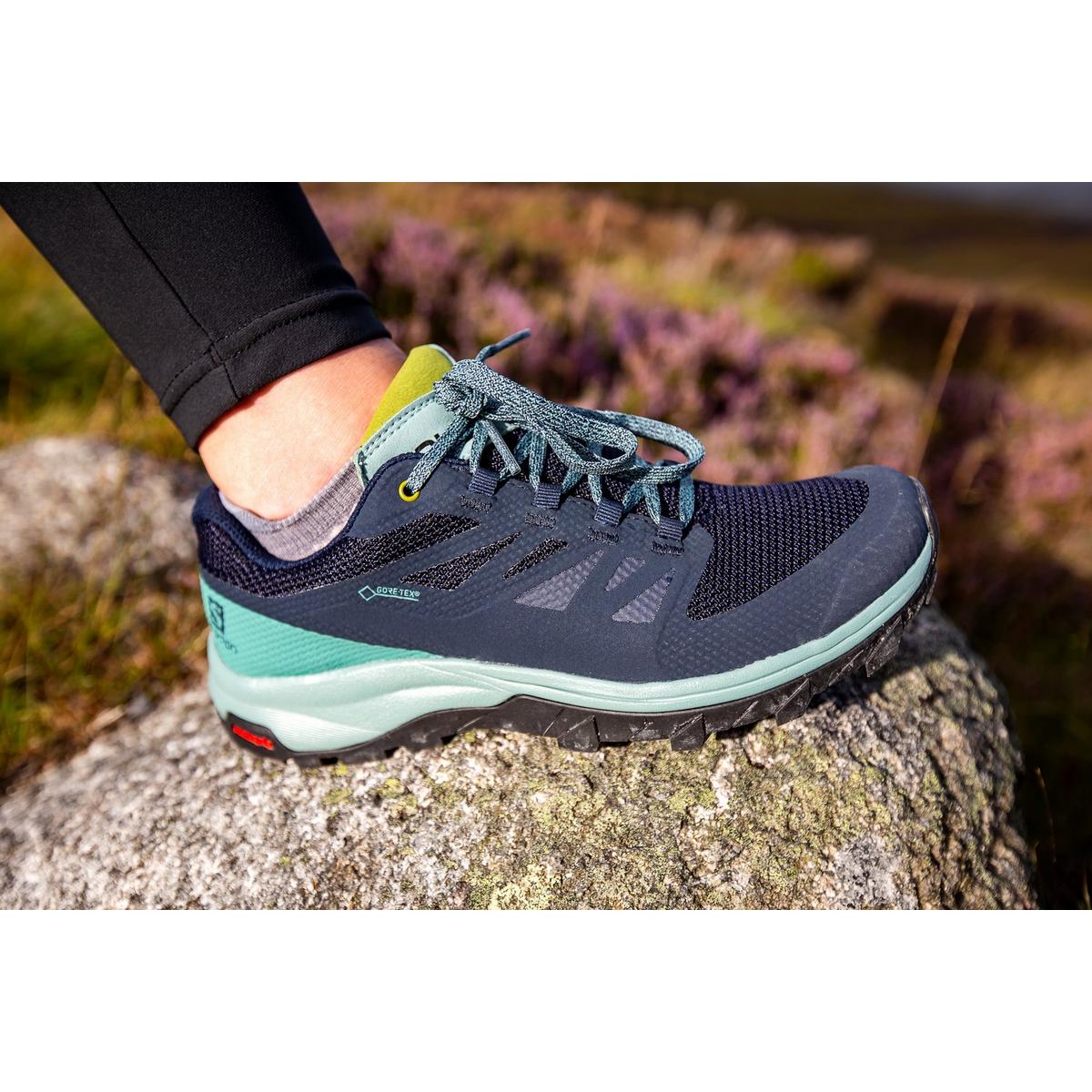 Women's outline gtx on sale shoe