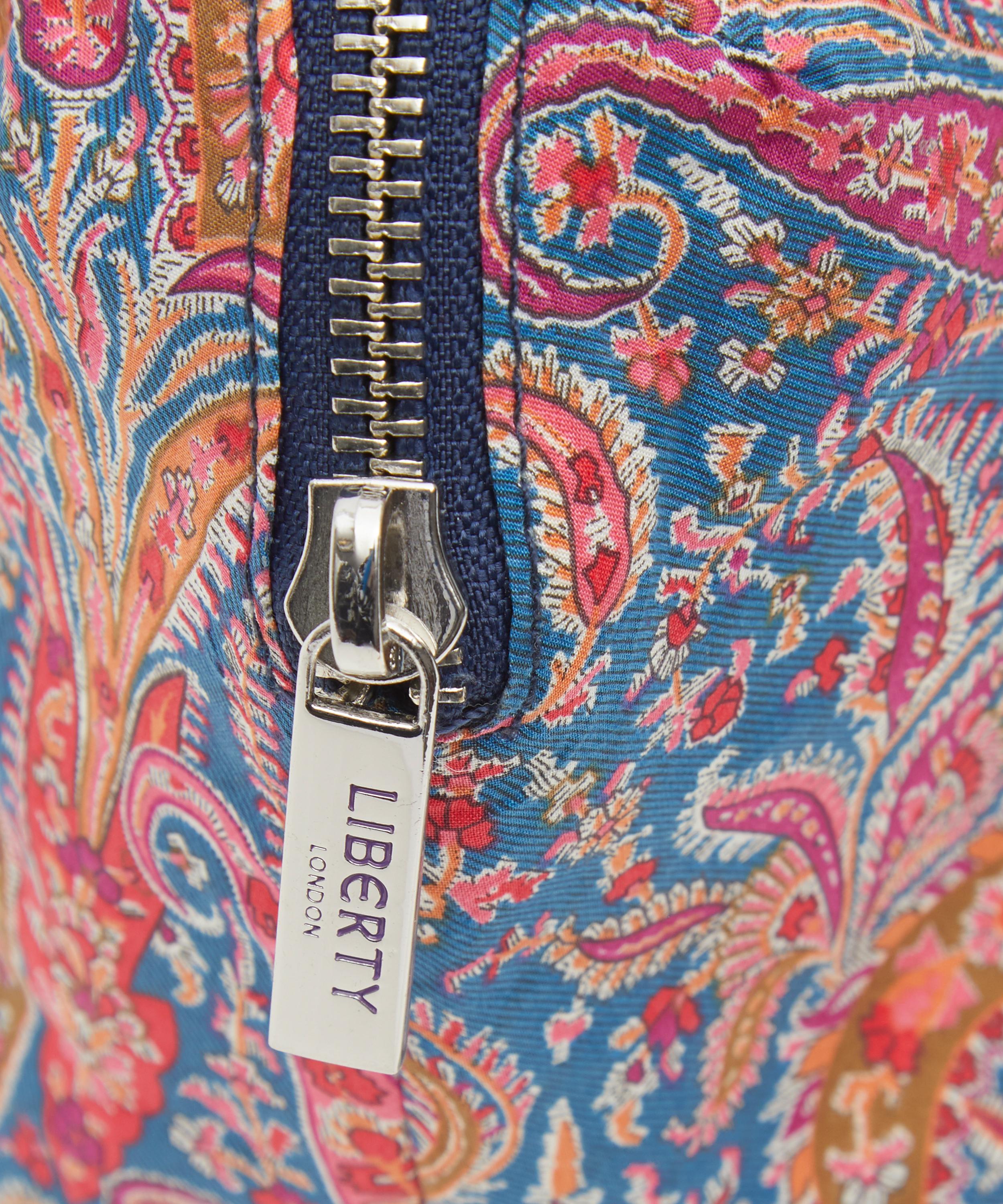 LIBERTY LONDON LIBERTY LARGE FELIX AND ISABELLE WASH BAG 000534759