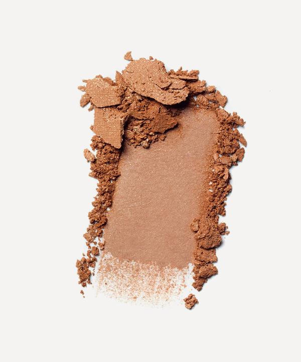 BOBBI BROWN BOBBI BROWN ILLUMINATING BRONZING POWDER BALI BROWN 000559836