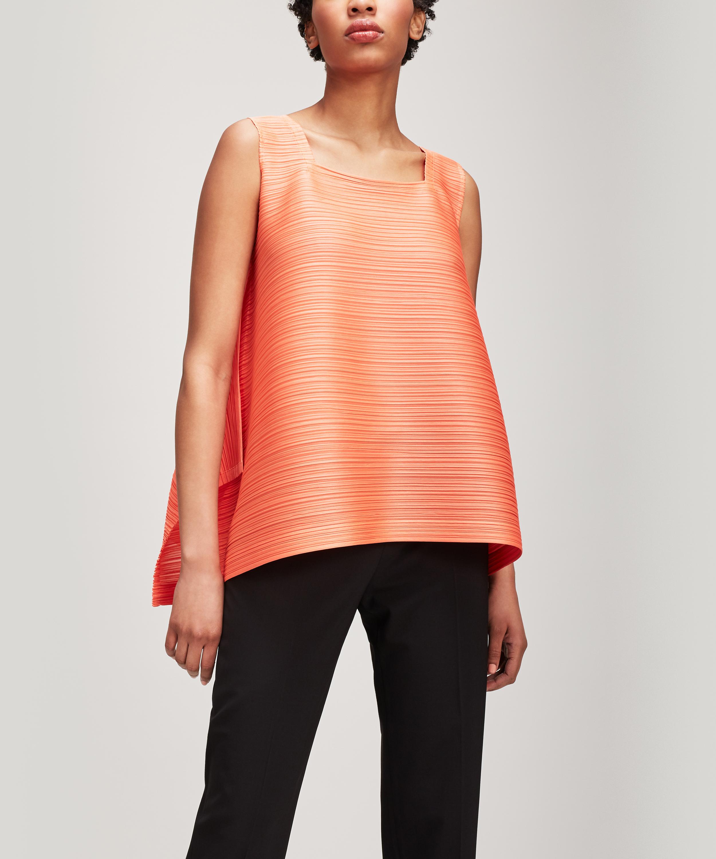 Issey Miyake Sail Bounce Top In Coral | ModeSens 
