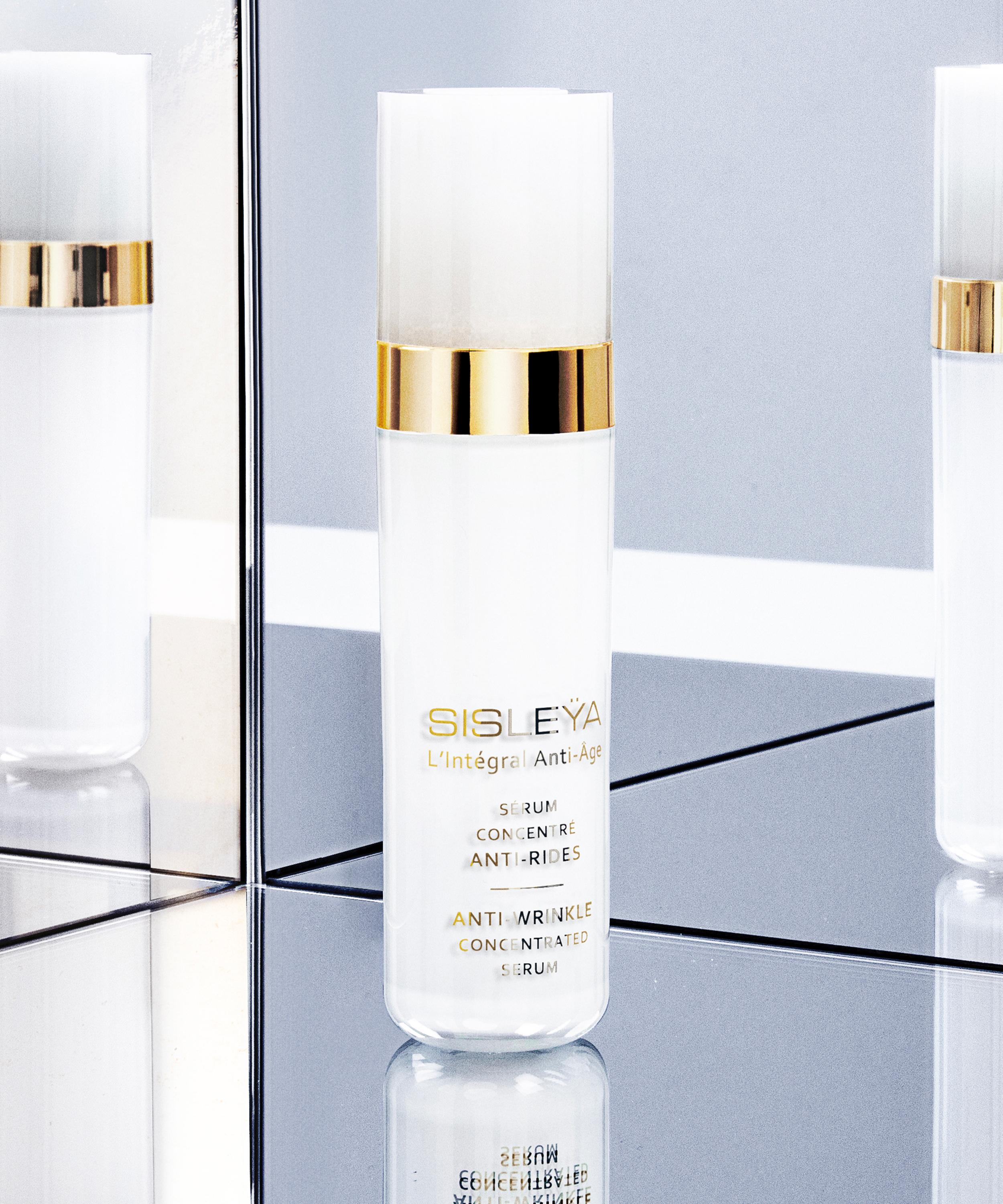 Sisley Paris Sisle A L'integral Anti-age Anti-wrinkle Concentrated Serum 30ml