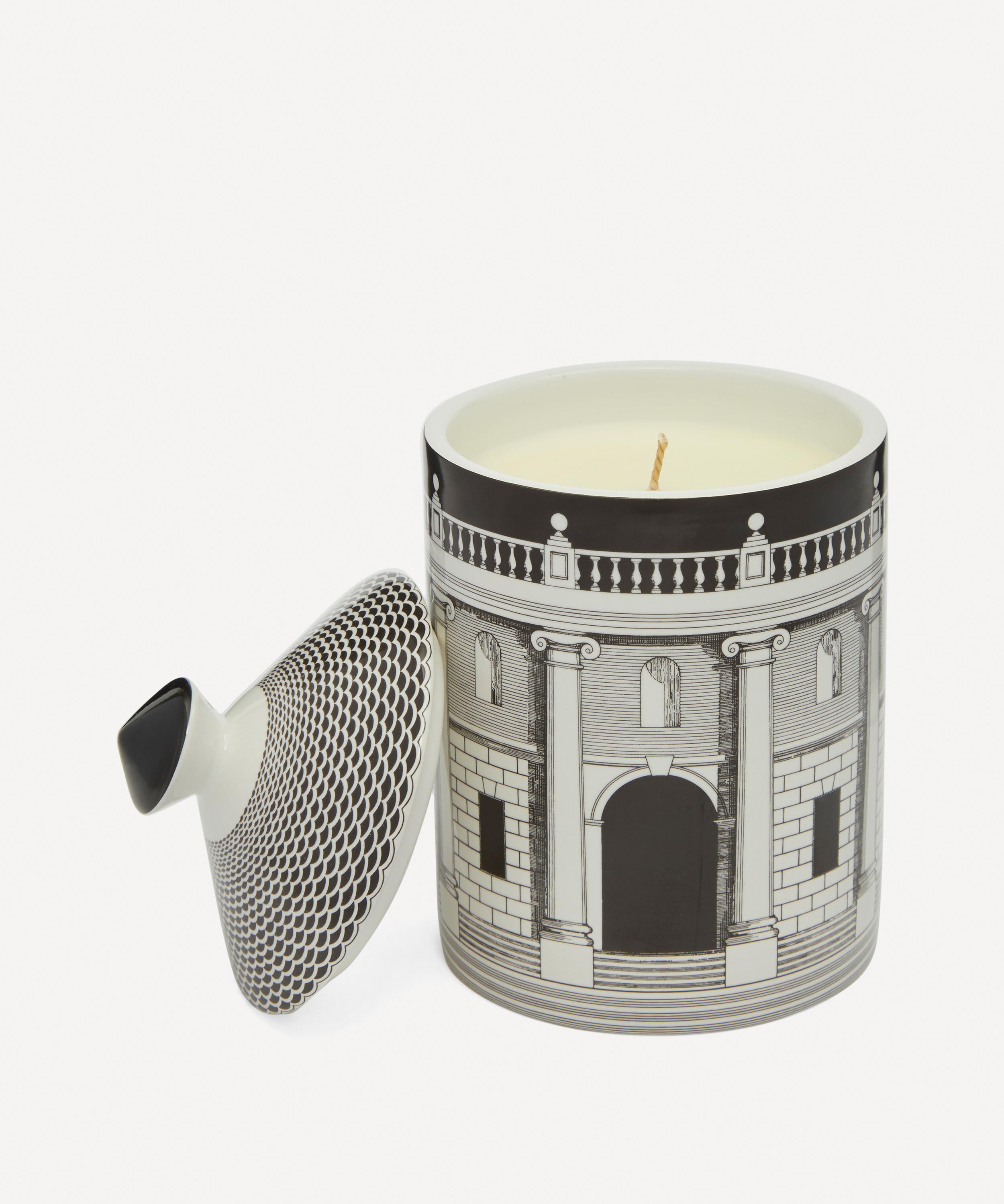 Casa Con Colonne Otto Scented Candle 300g