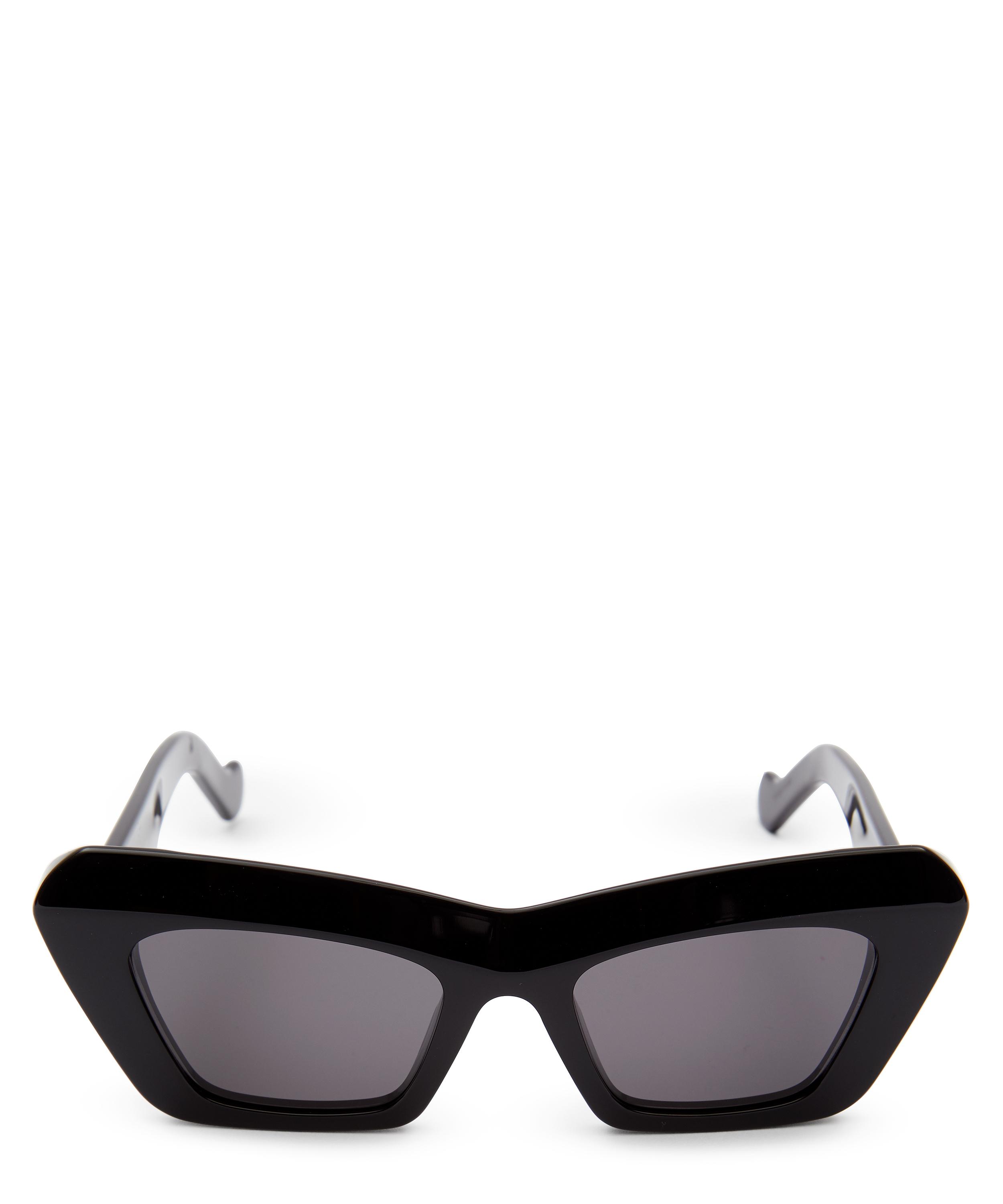 Loewe Angular Cat-eye Sunglasses In Black