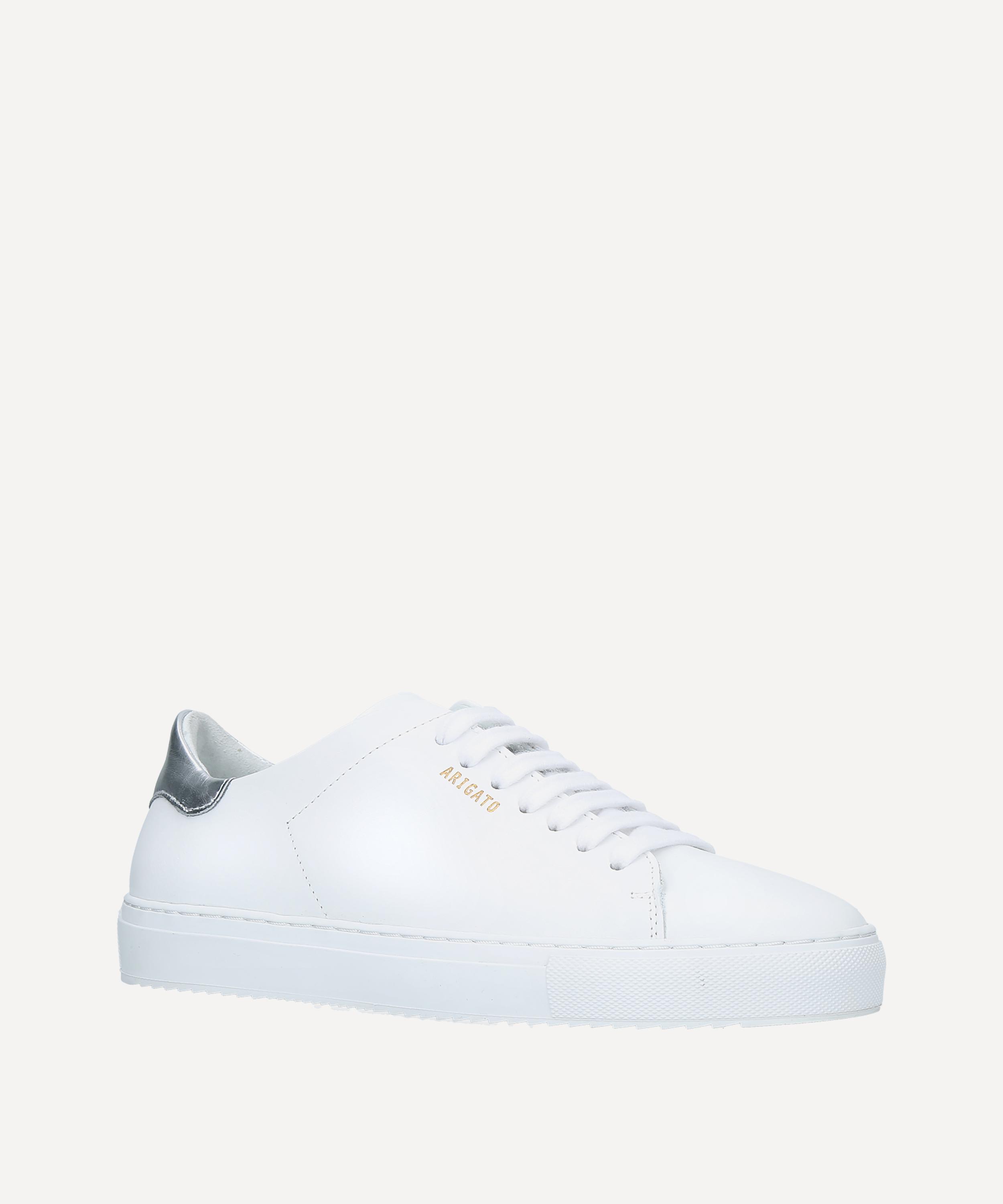 white trainers size 3.5