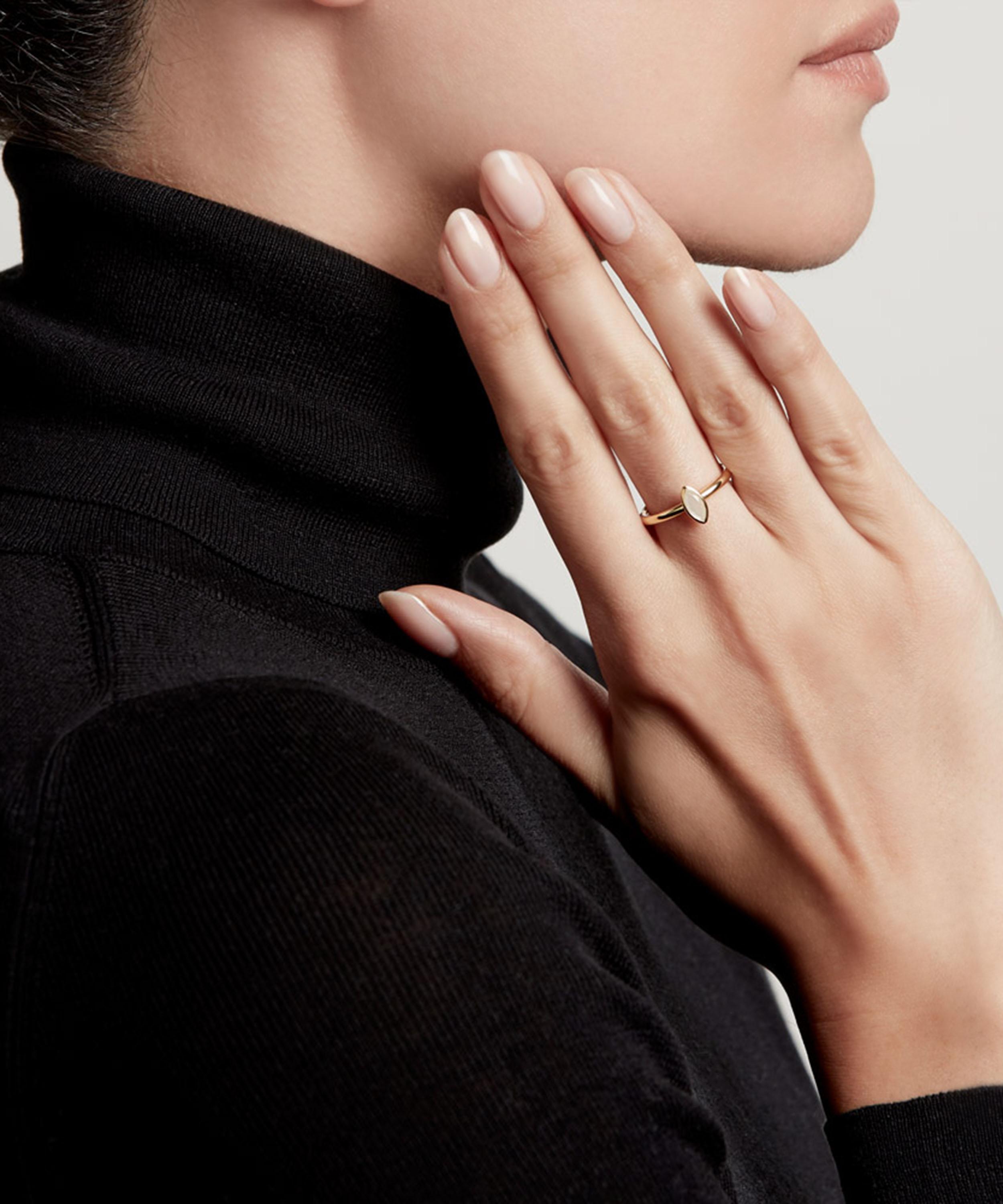ASTLEY CLARKE ASTLEY CLARKE GOLD PLATED VERMEIL SILVER PALOMA PETAL MOONSTONE RING 000699778