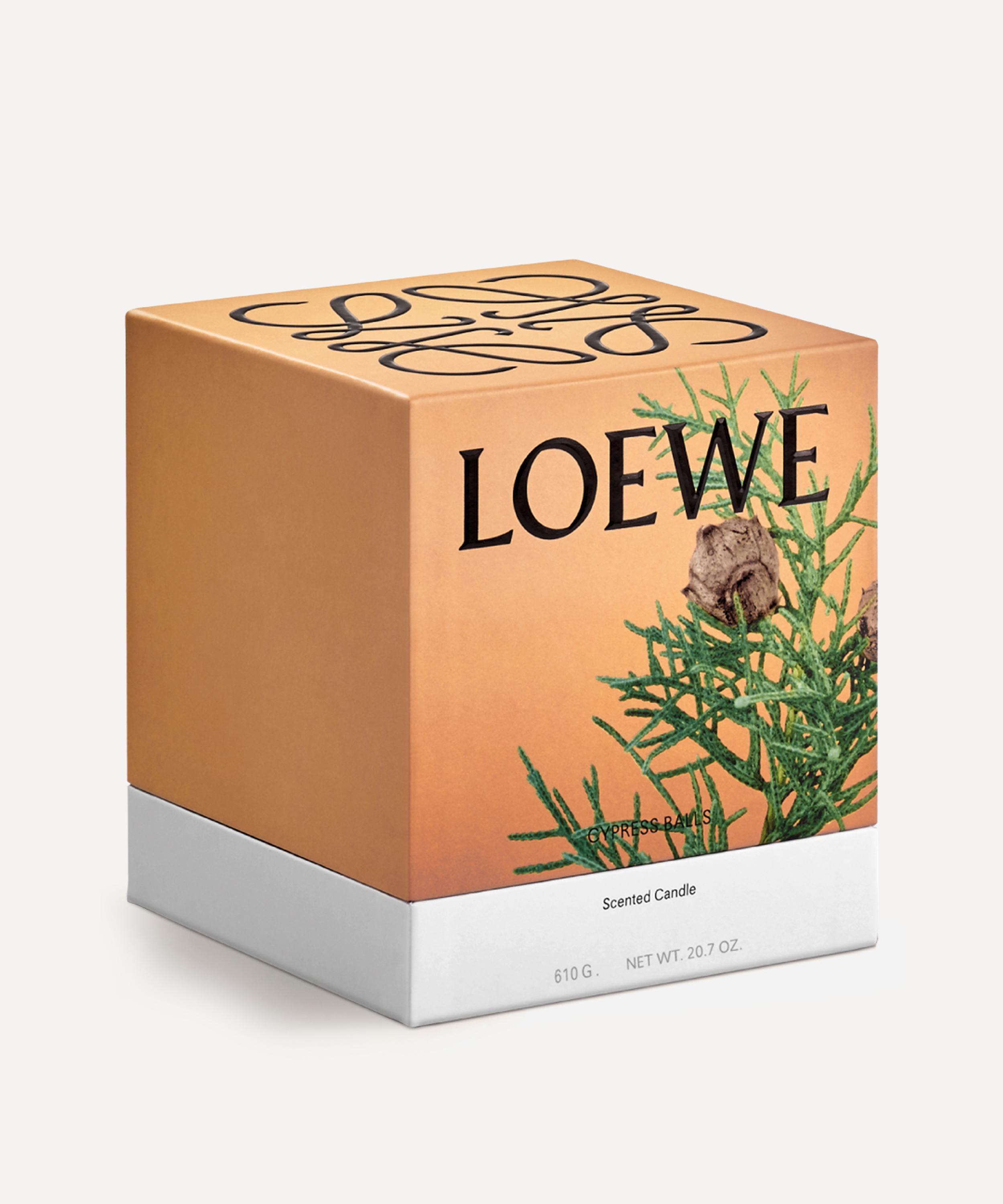 LOEWE LOEWE MEDIUM CYPRESS BALLS CANDLE 610G