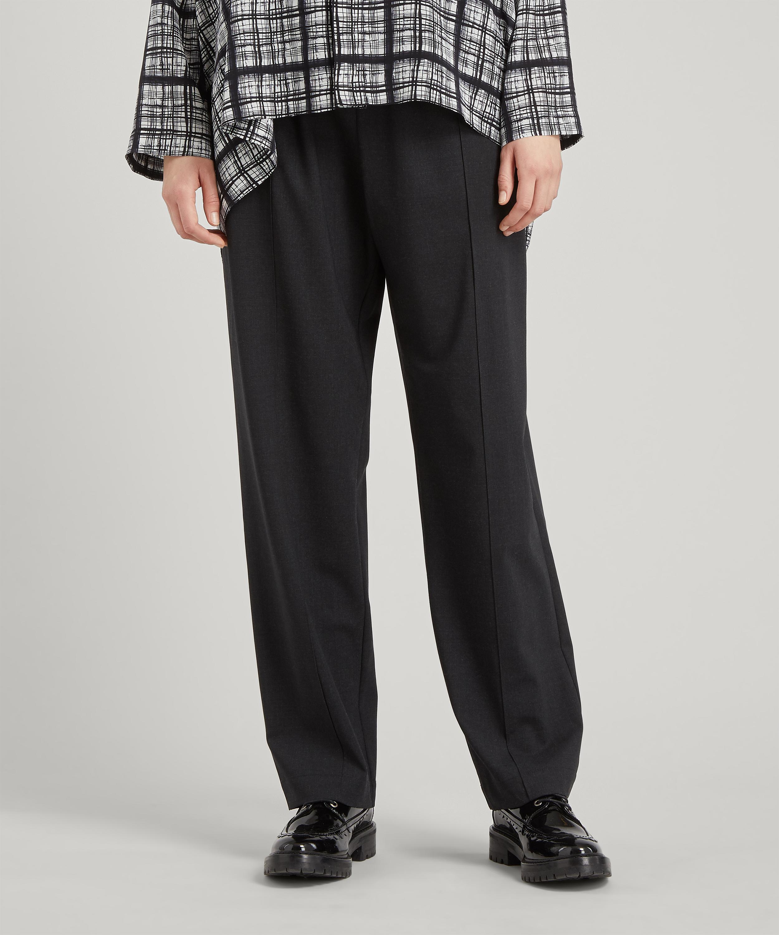 Shop Eskandar Women's Regular Slim Wool-blend Trousers In Coal
