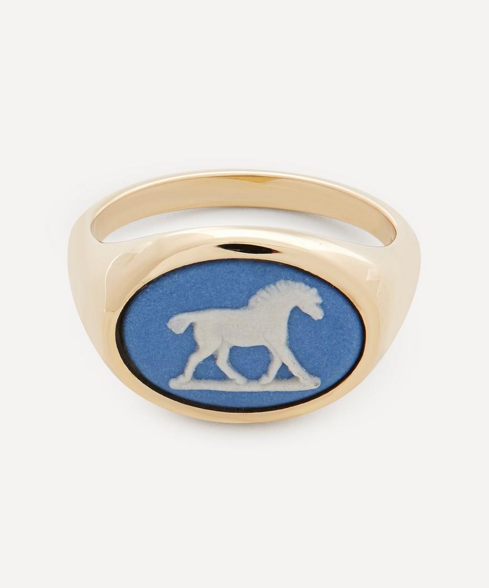Ferian - 9ct Gold Wedgwood Walking Horse Oval Signet Ring image number 0