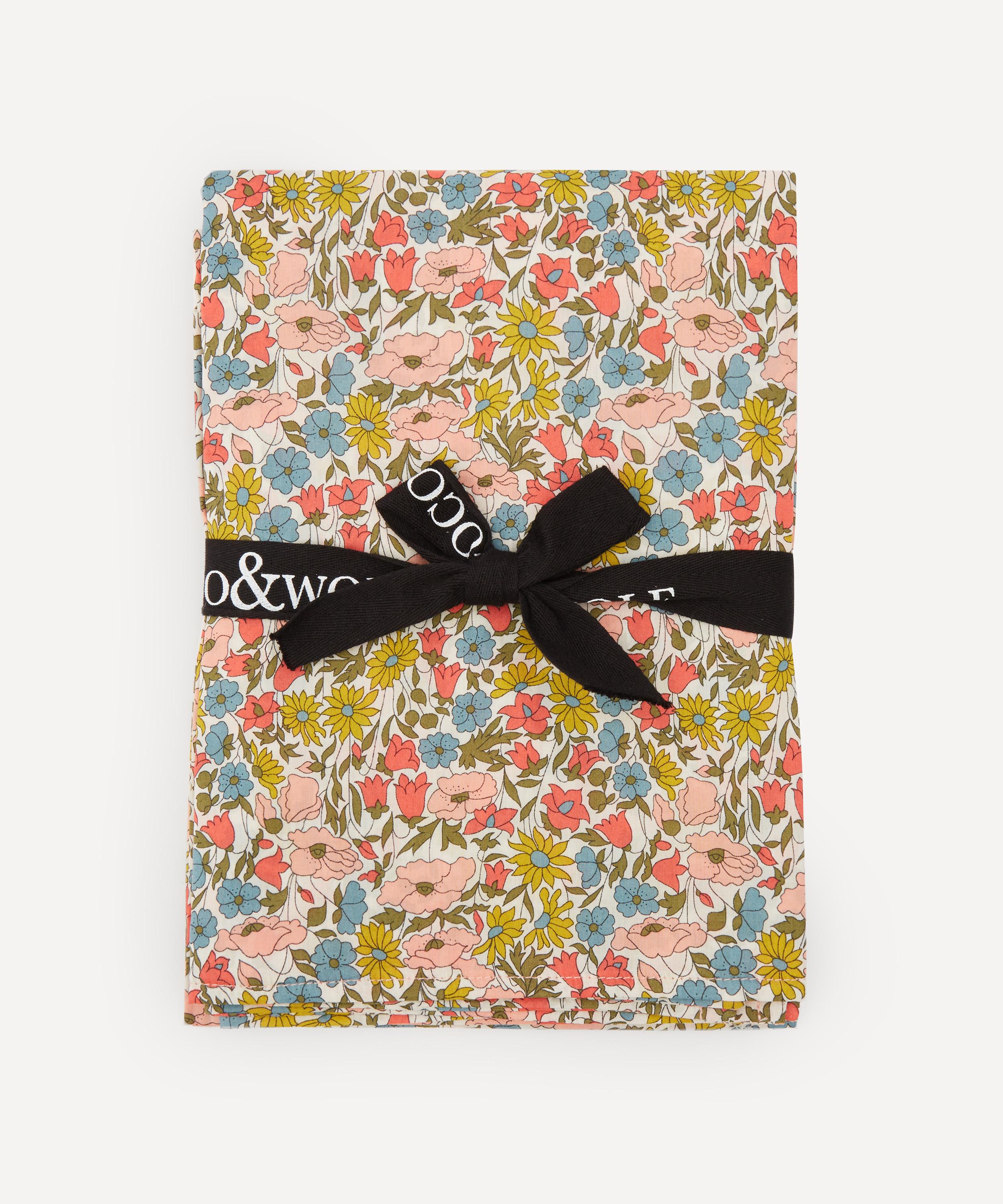Coco & Wolf Poppy And Daisy Cotton Pillowcases Set Of Two In Coral