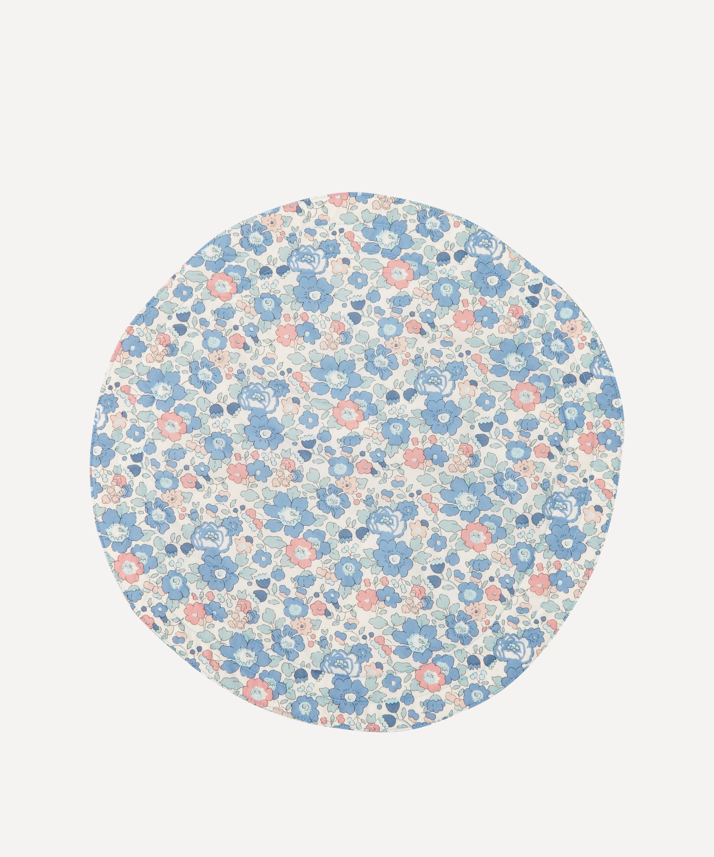 Coco & Wolf Betsy And Amelie Stitch Edge Circle Placemat In Blue