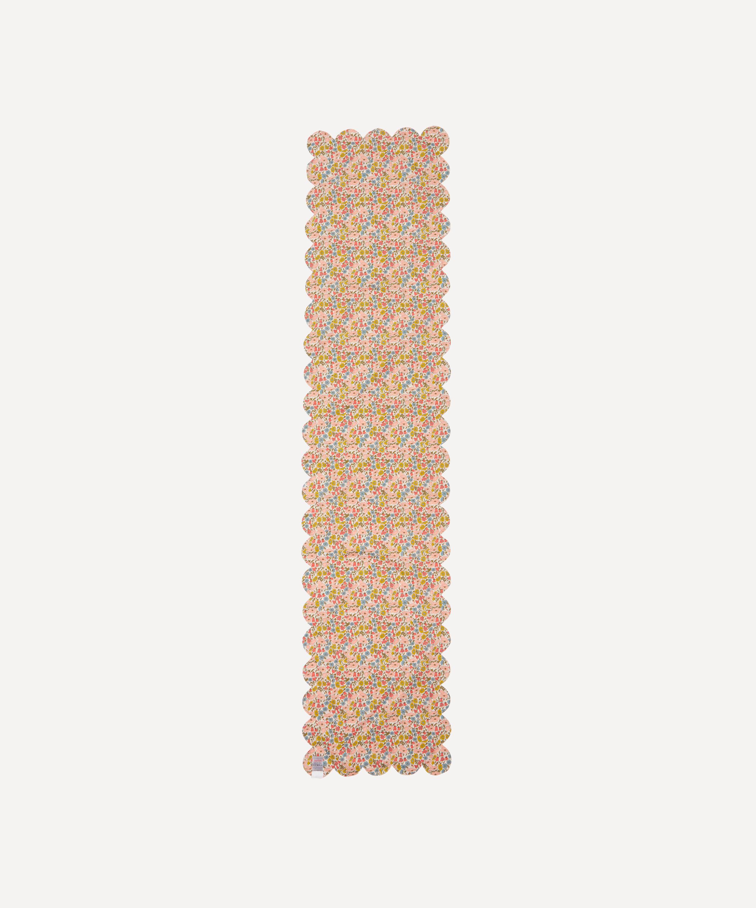 COCO & WOLF COCO & WOLF BETSY AND POPPY AND DAISY SCALLOPED TABLE RUNNER 000739013