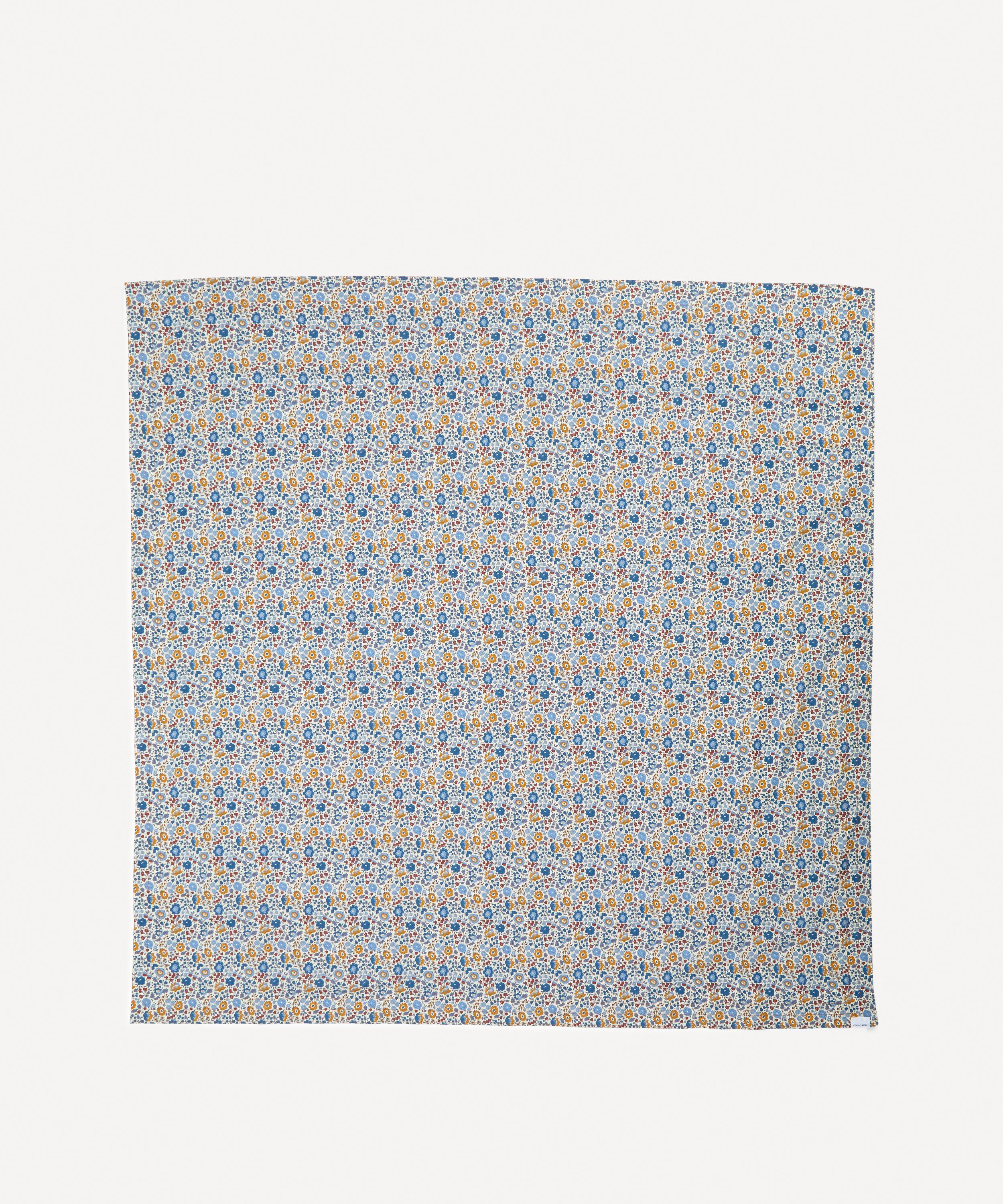 Coco & Wolf D Anjo And Wiltshire Bud Small Stitch Edge Tablecloth In Blue
