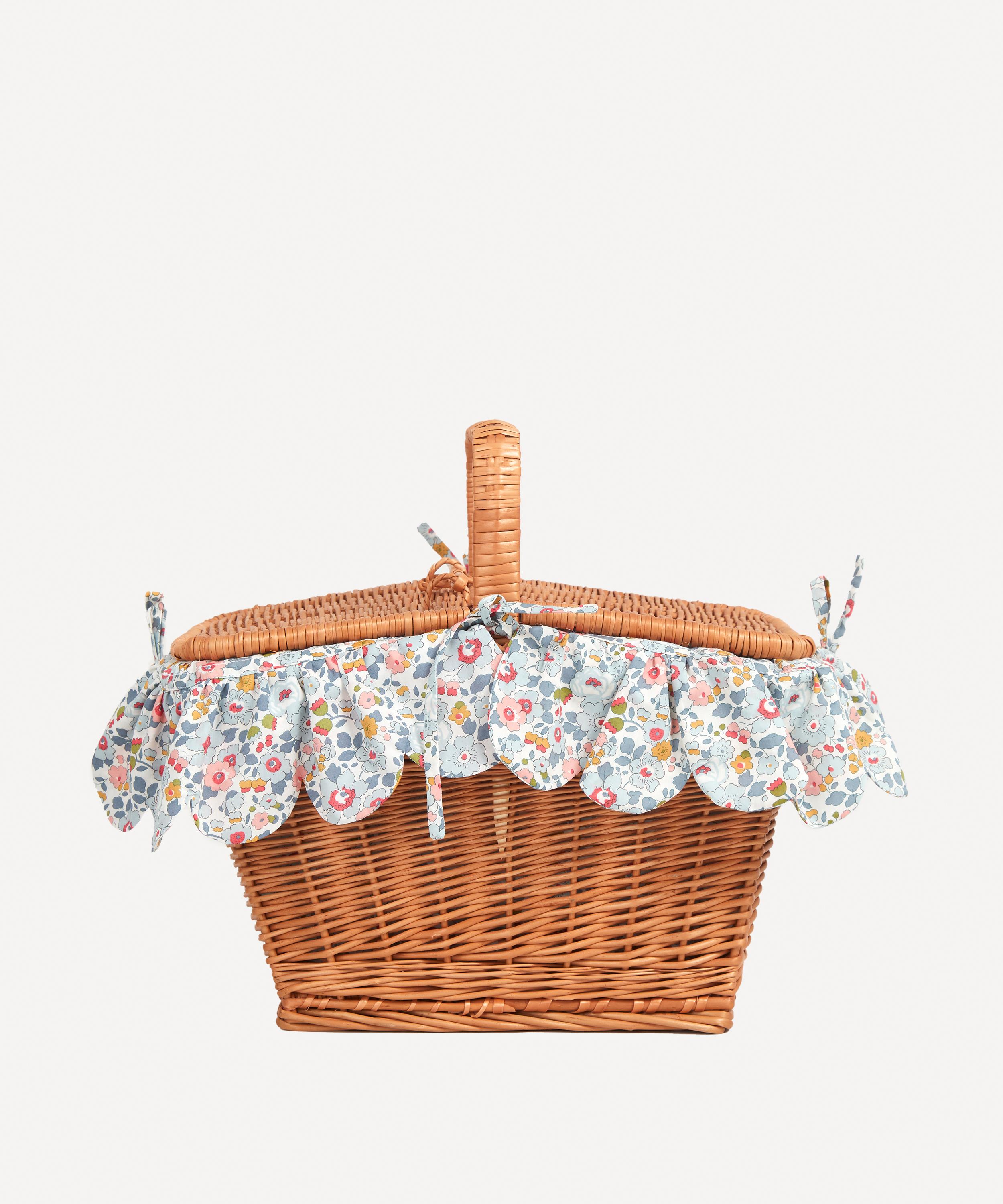 Coco & Wolf Betsy Two-person Filled Rectangle Wicker Picnic Basket In Grey