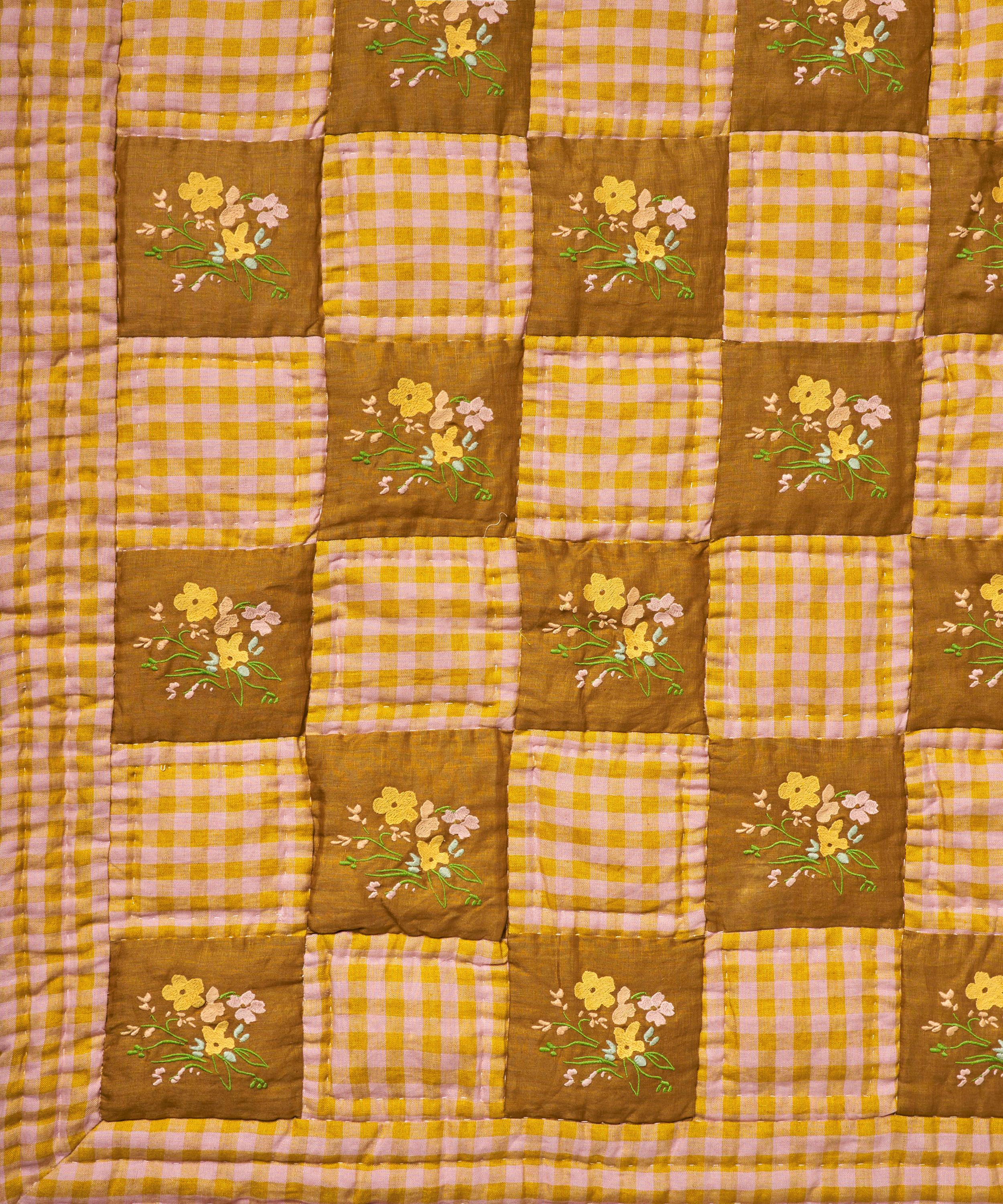 Projektityyny Vuokko Embroidered Gingham Quilt In Rust