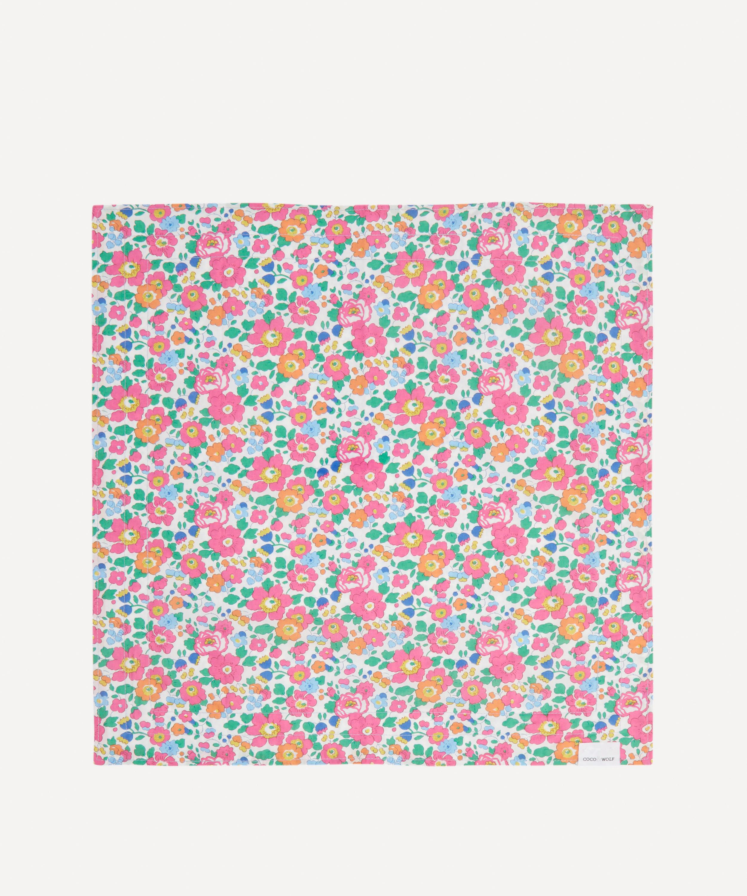 Coco & Wolf Betsy Stitch Edge Napkins Set Of Two