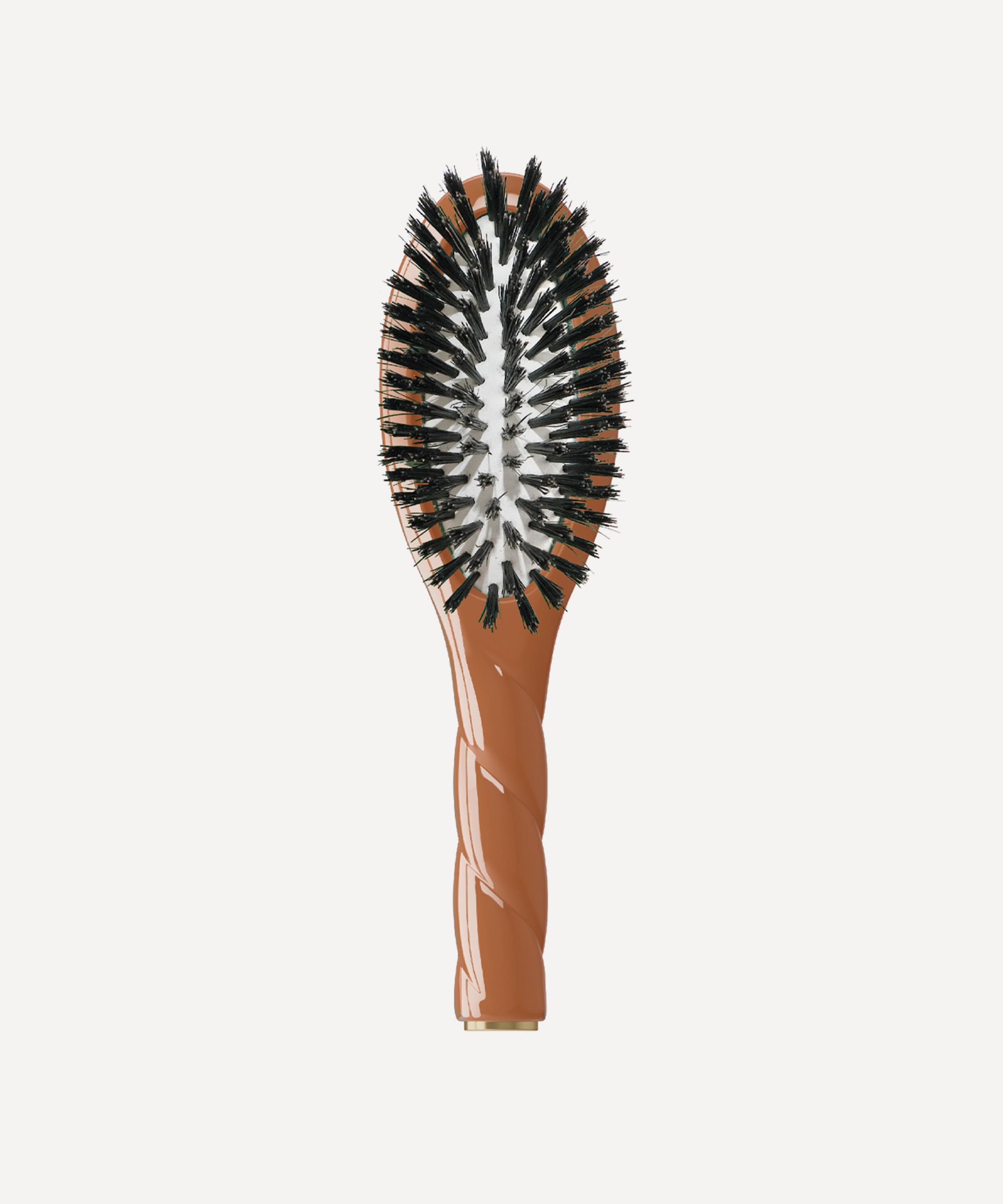 La Bonne Brosse N.01 The Universal Petite Brush