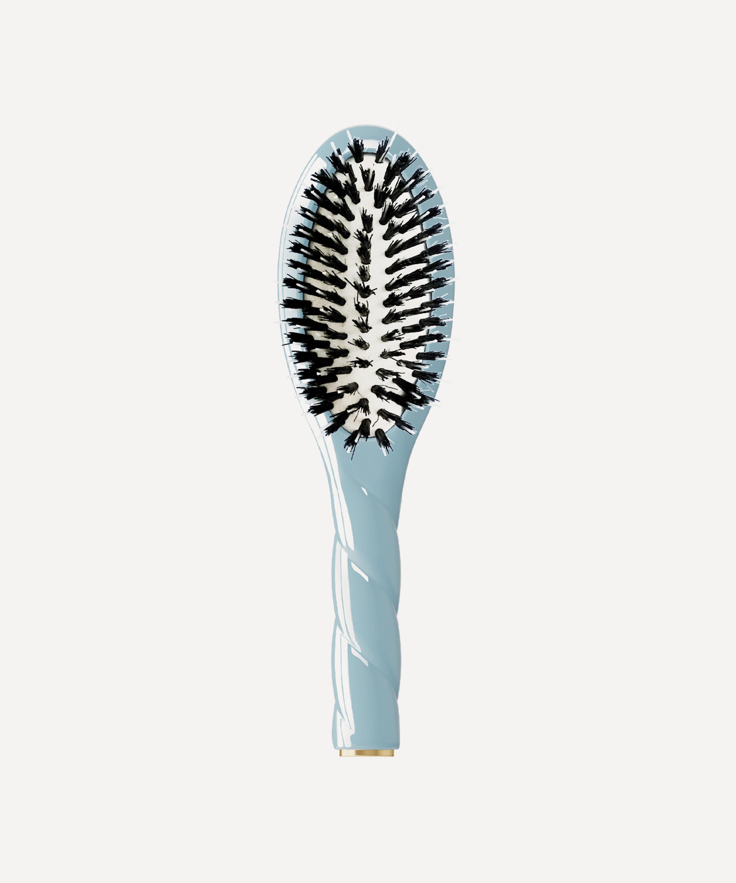 La Bonne Brosse N.02 The Essential All Purpose Petite Brush