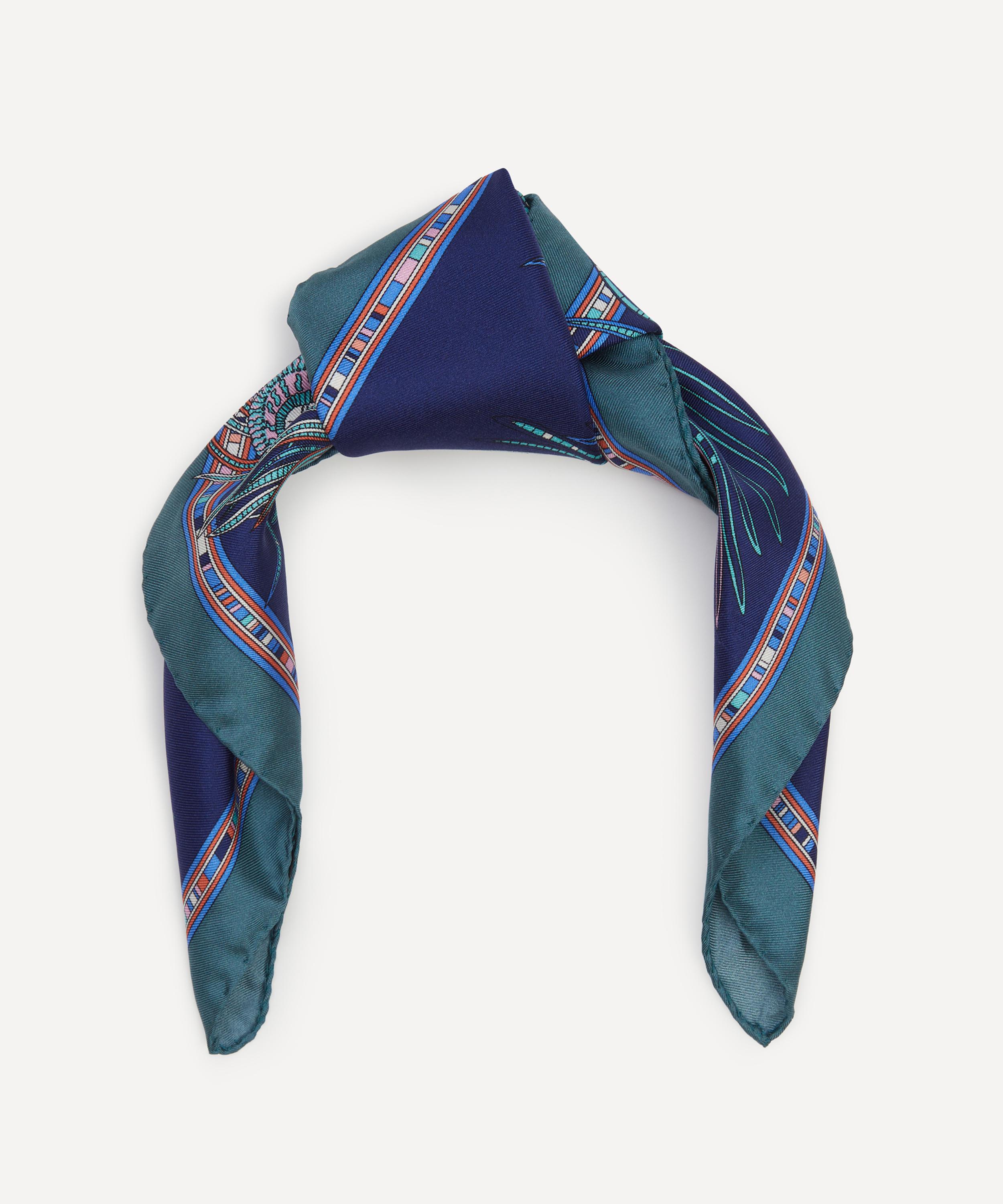 Liberty Women's Hera Bunch 45x45 Silk Twill Scarf