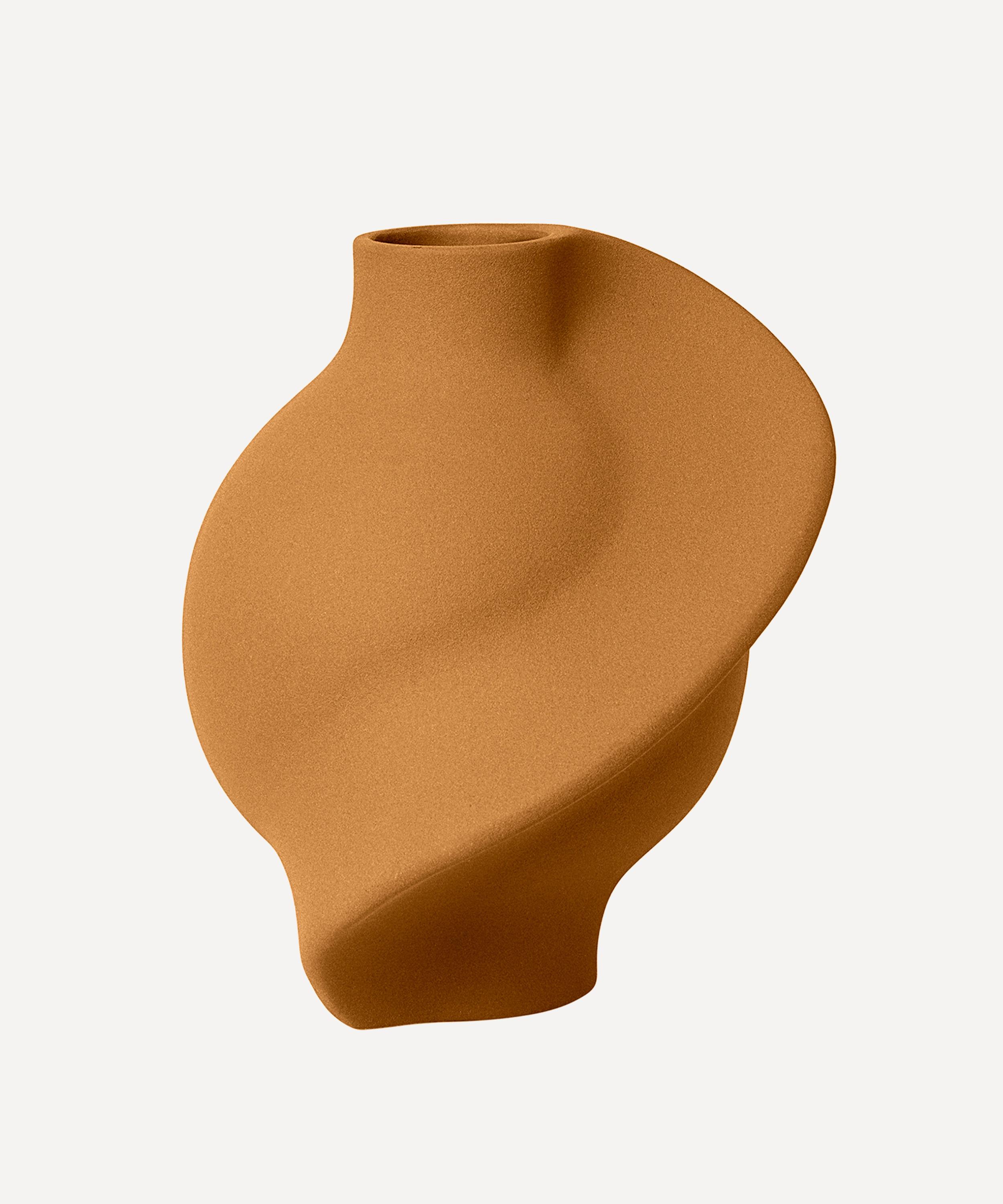 LOUISE ROE COPENHAGEN LOUISE ROE COPENHAGEN CERAMIC PIROUT VASE 01 