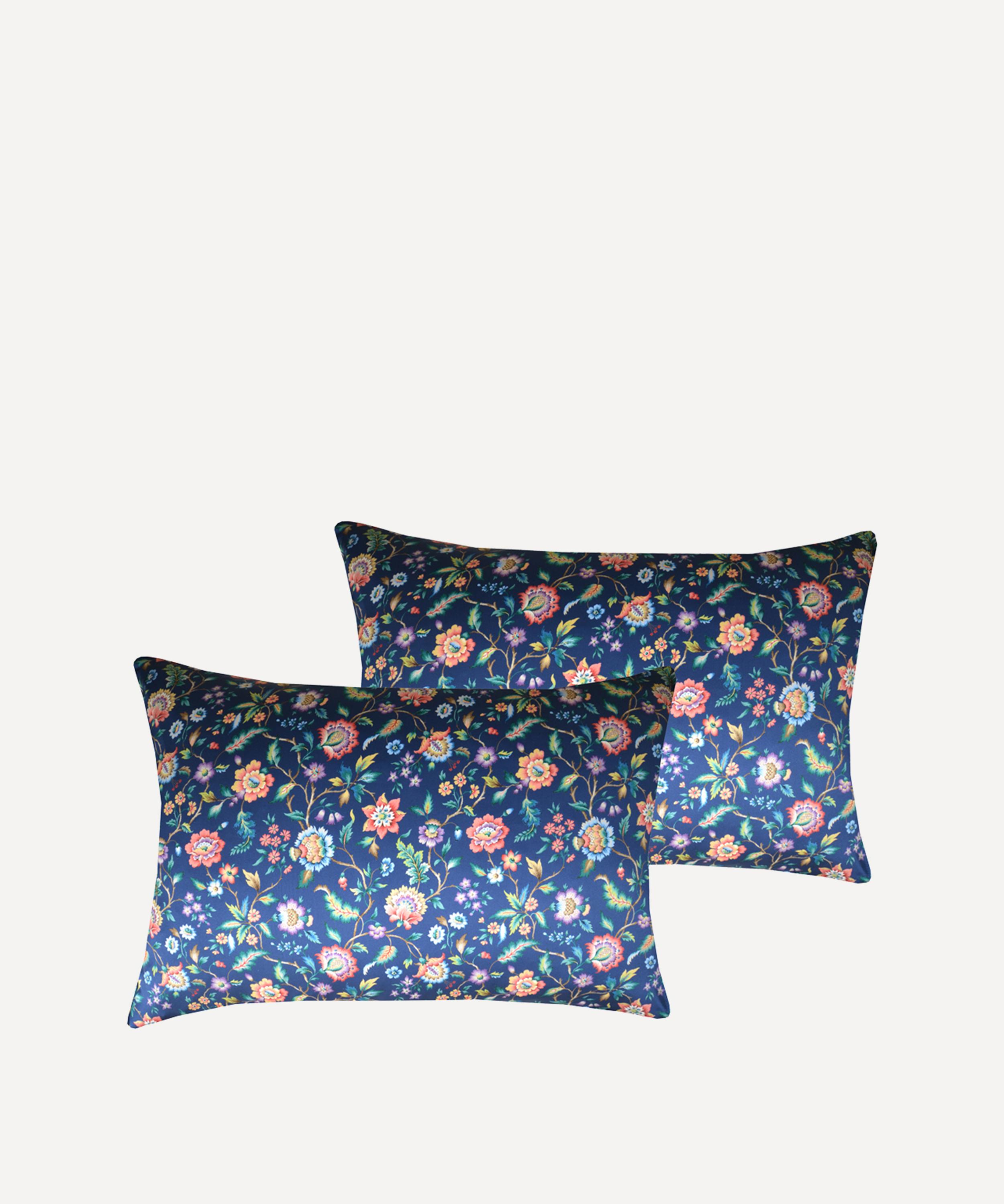 COCO & WOLF COCO & WOLF EVA BELLE NAVY SILK SATIN PILLOWCASES SET OF TWO 