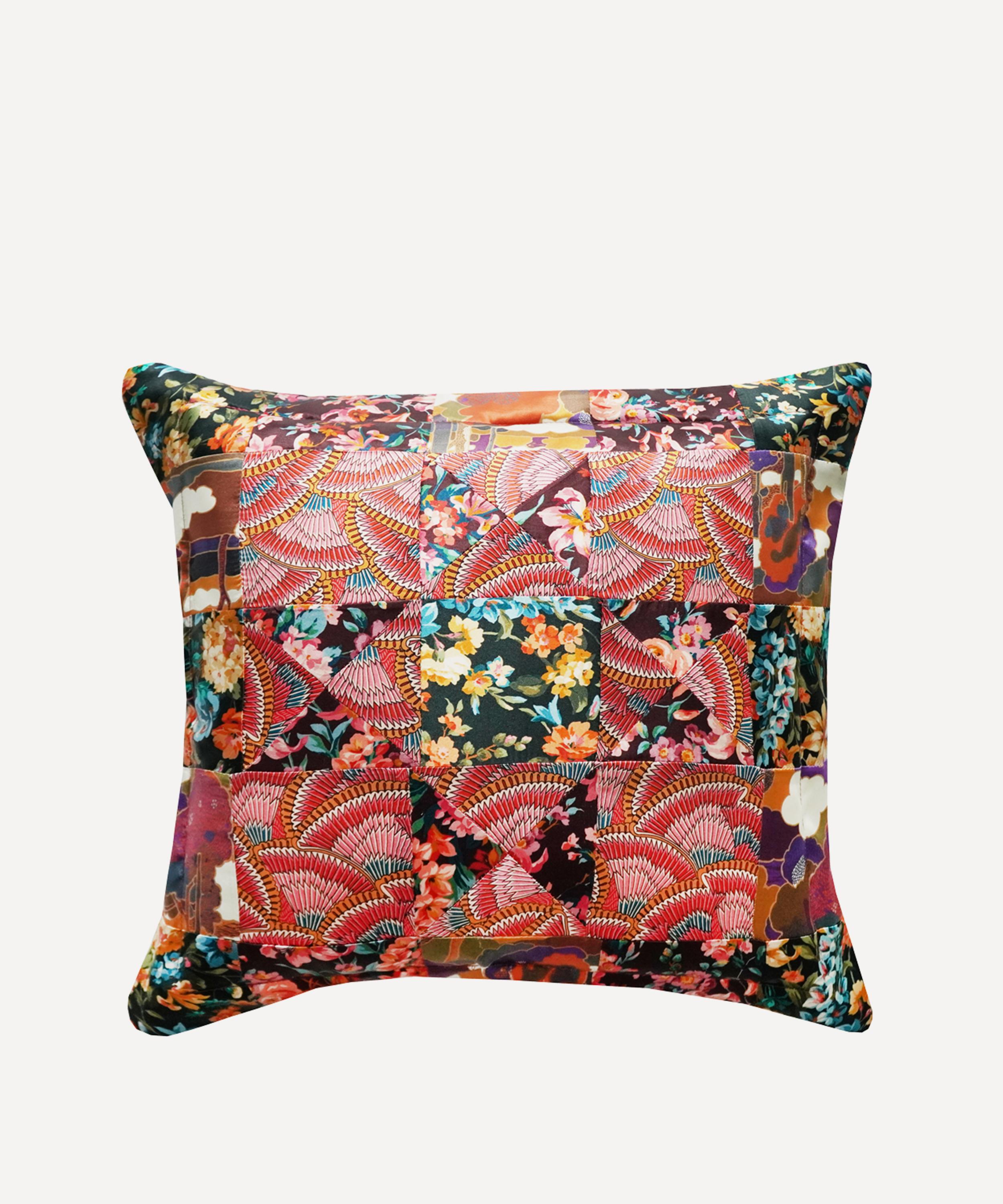 COCO & WOLF COCO & WOLF AW23 PATCHWORK SILK SQUARE CUSHION 