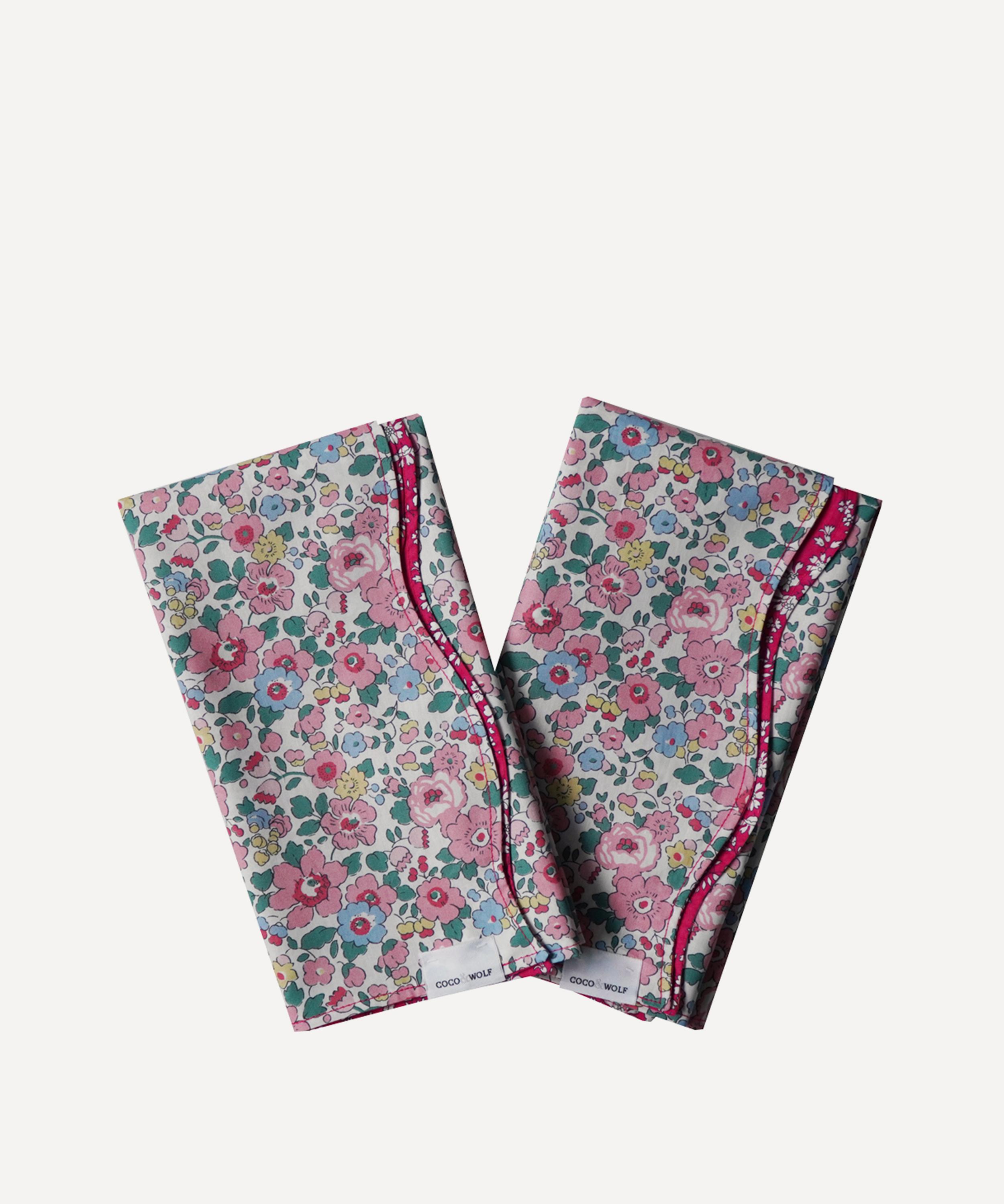 Coco & Wolf Betsy Candy Floss And Capel Fuchsia Wavy Edge Napkins Set Of Two