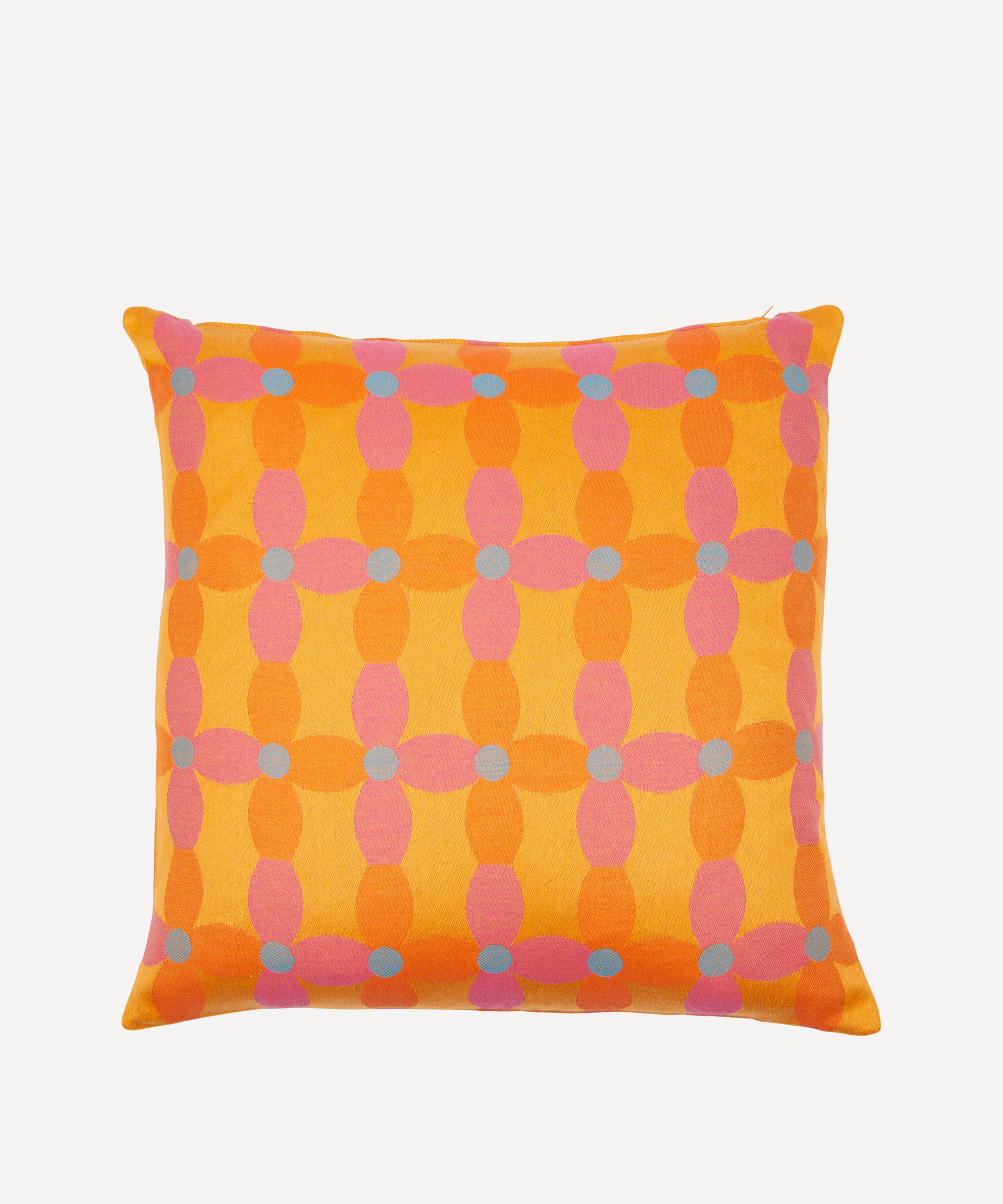 YINKA ILORI OBJECTS YINKA ILORI OBJECTS ODODO CUSHION 
