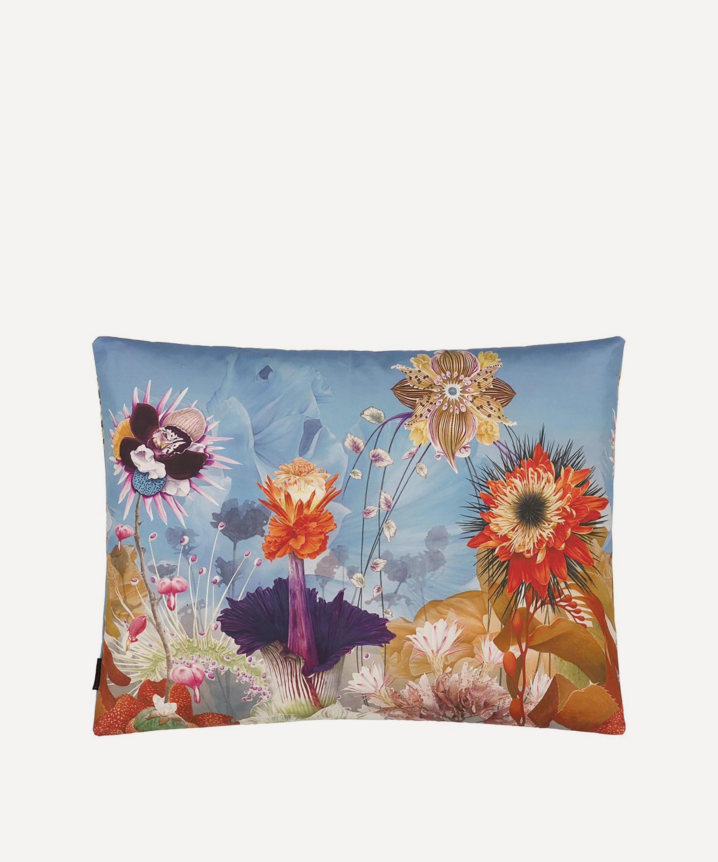 Christian Lacroix Surrearlesisme Mosaique Cushion