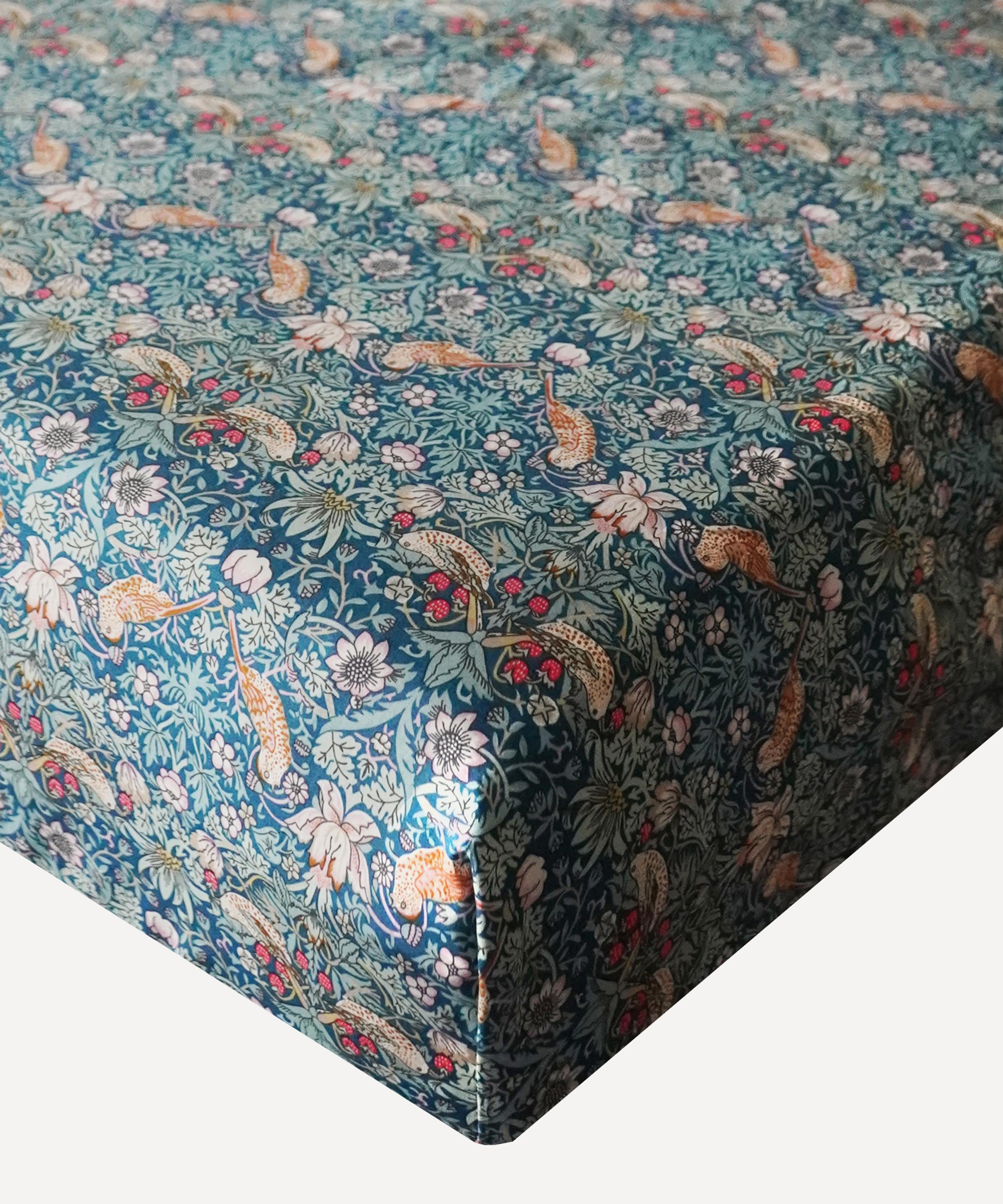 Coco & Wolf Strawberry Thief Tana Lawn™ Cotton Super King Fitted Sheet